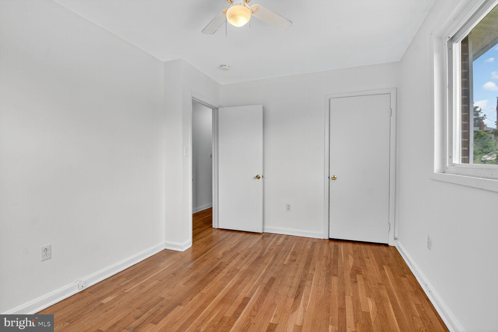 COLLEGE PARK ESTATES - Residential