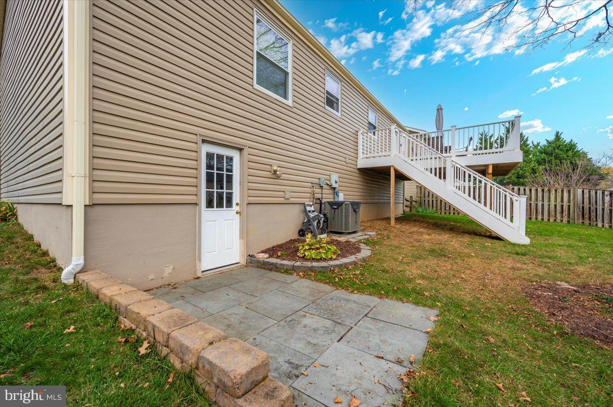 FOUNTAIN ROCK MANOR - Residential