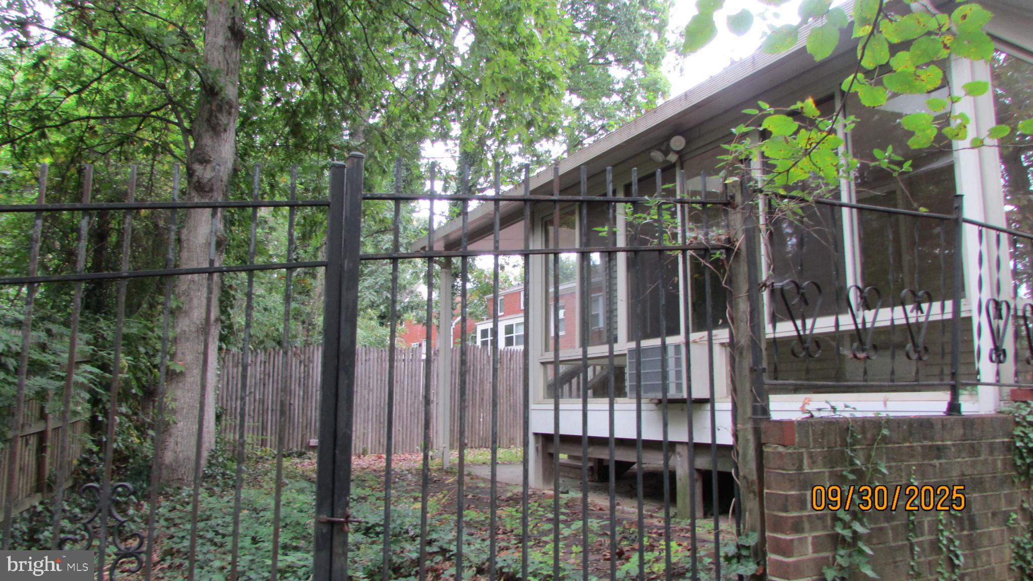 UNIVERSITY PARK - Residential