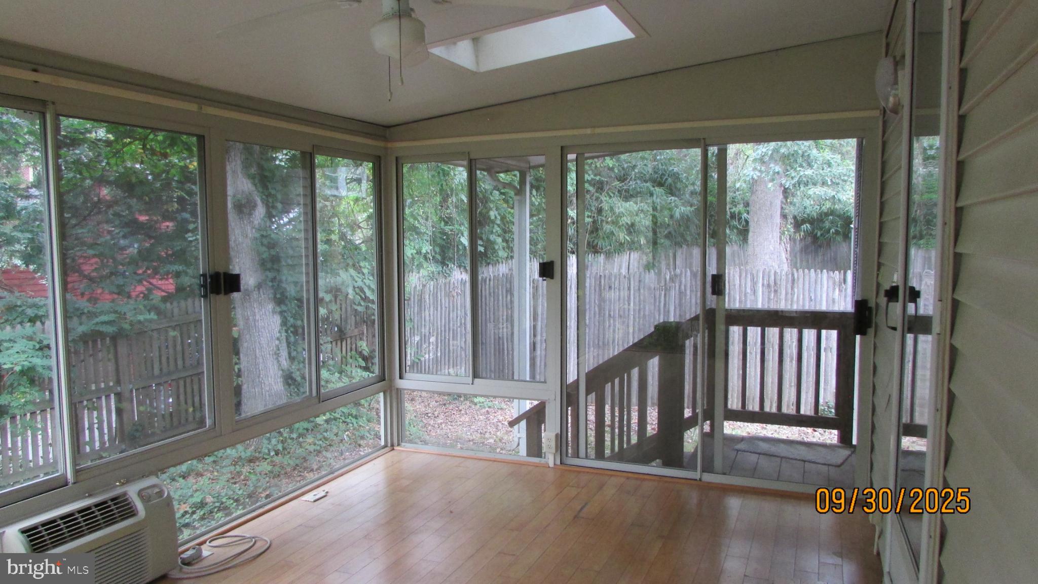 UNIVERSITY PARK - Residential