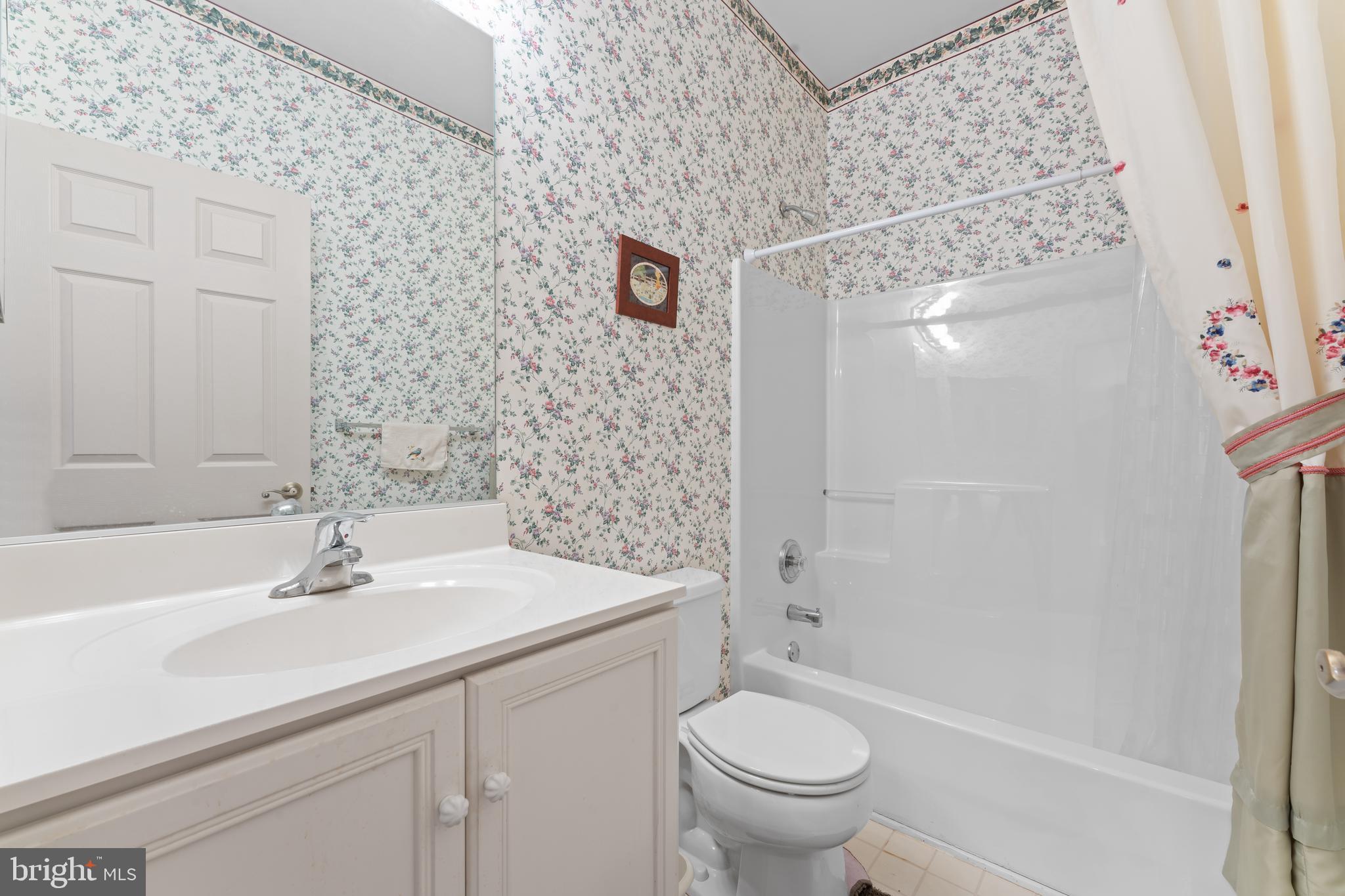 FOX HILL FARM - Residential