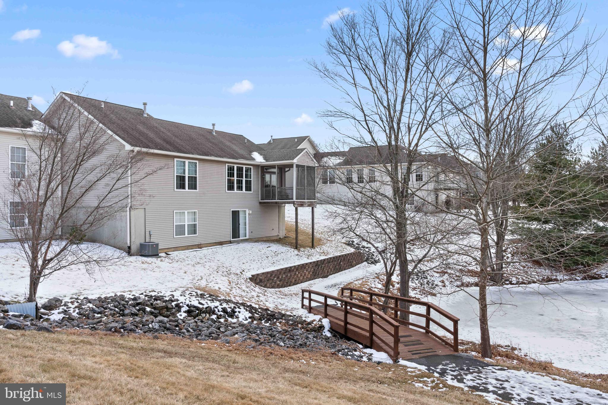 FOX HILL FARM - Residential