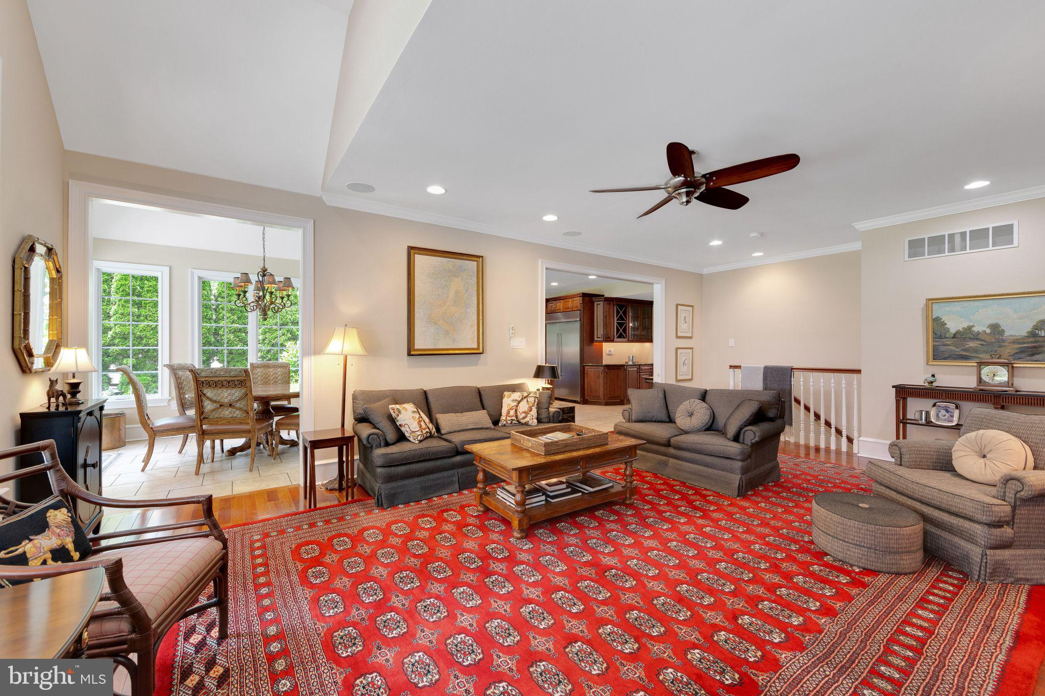 RADNOR HUNT - Residential