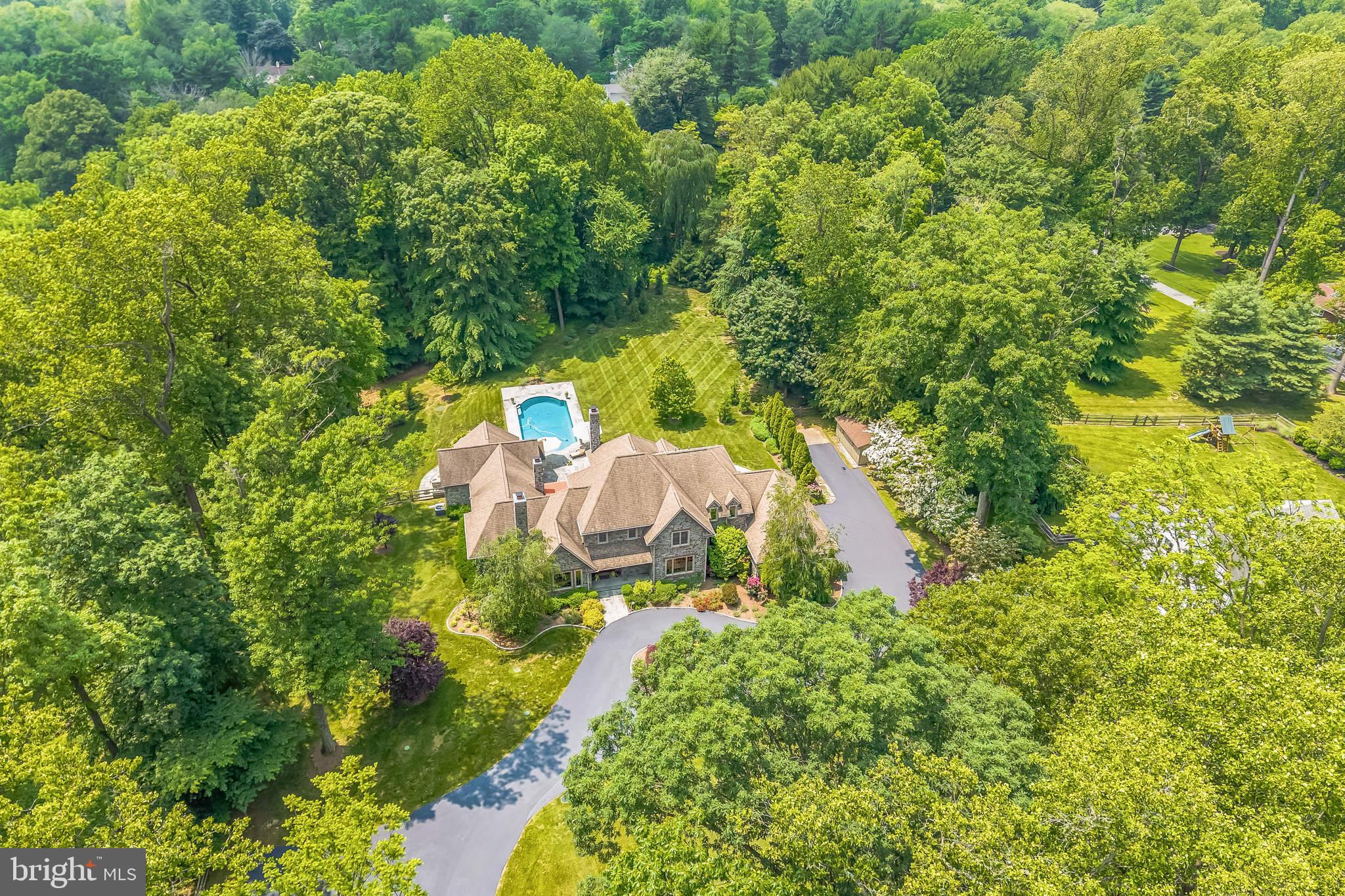 RADNOR HUNT - Residential