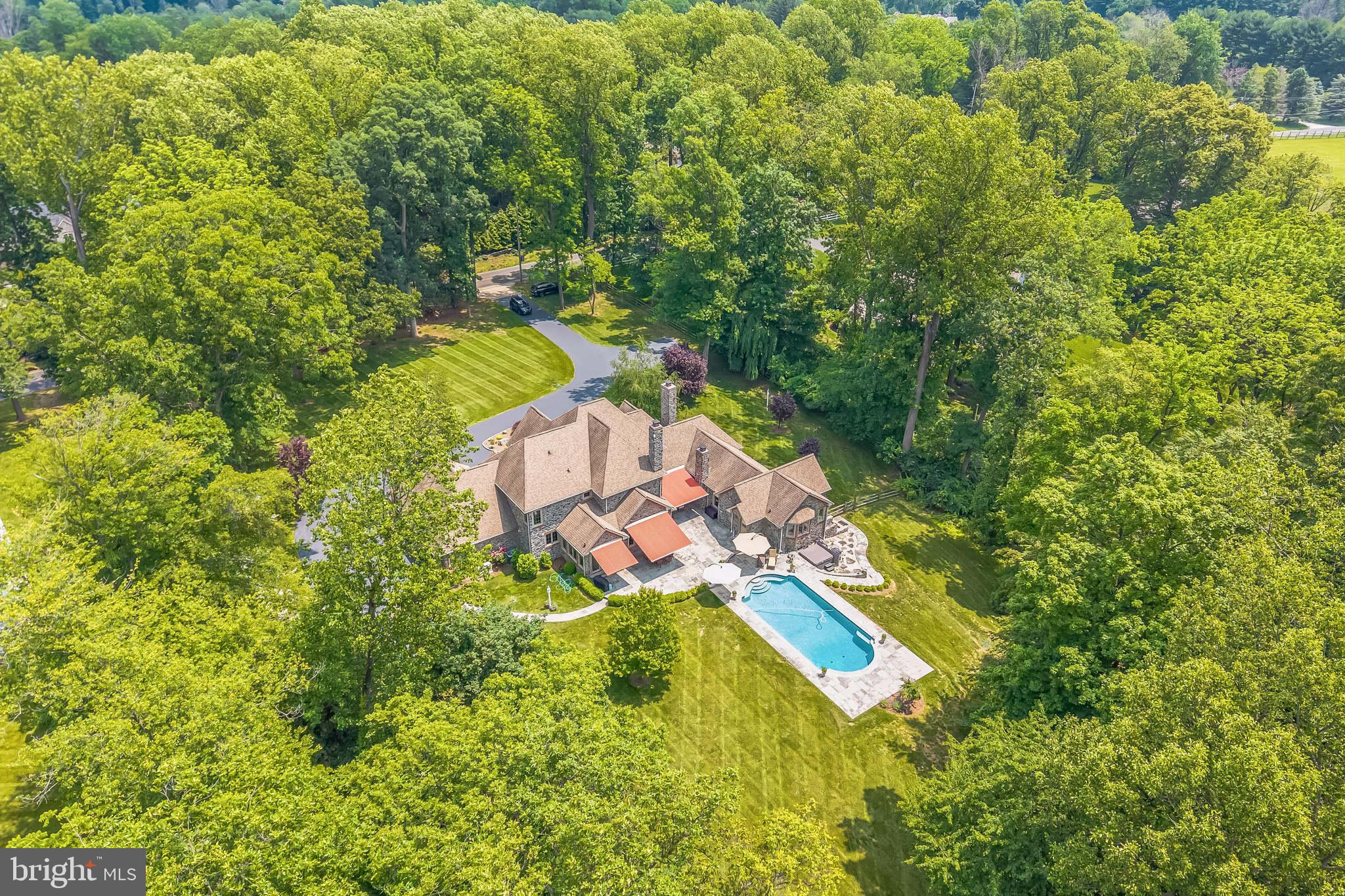 RADNOR HUNT - Residential