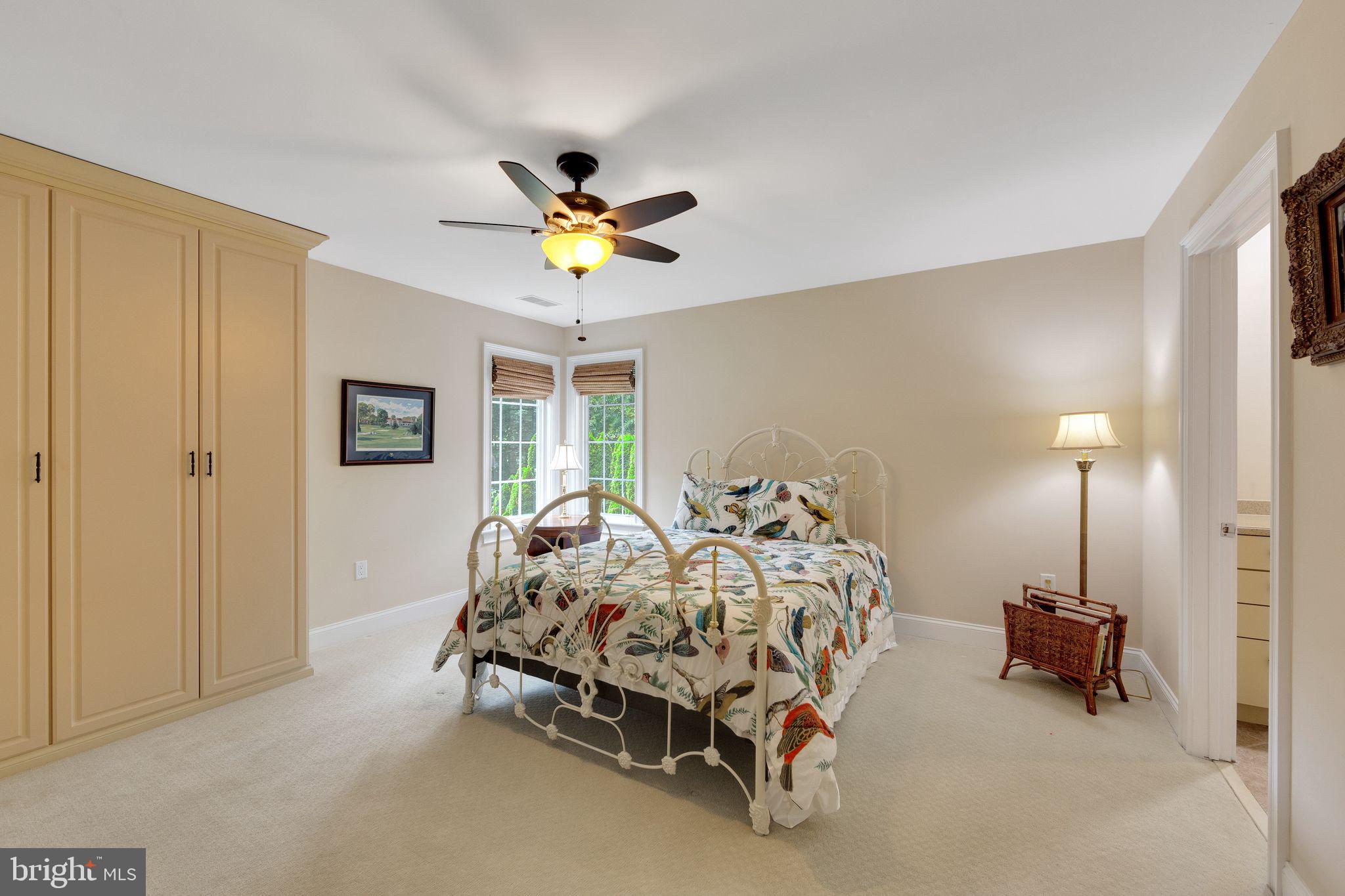 RADNOR HUNT - Residential