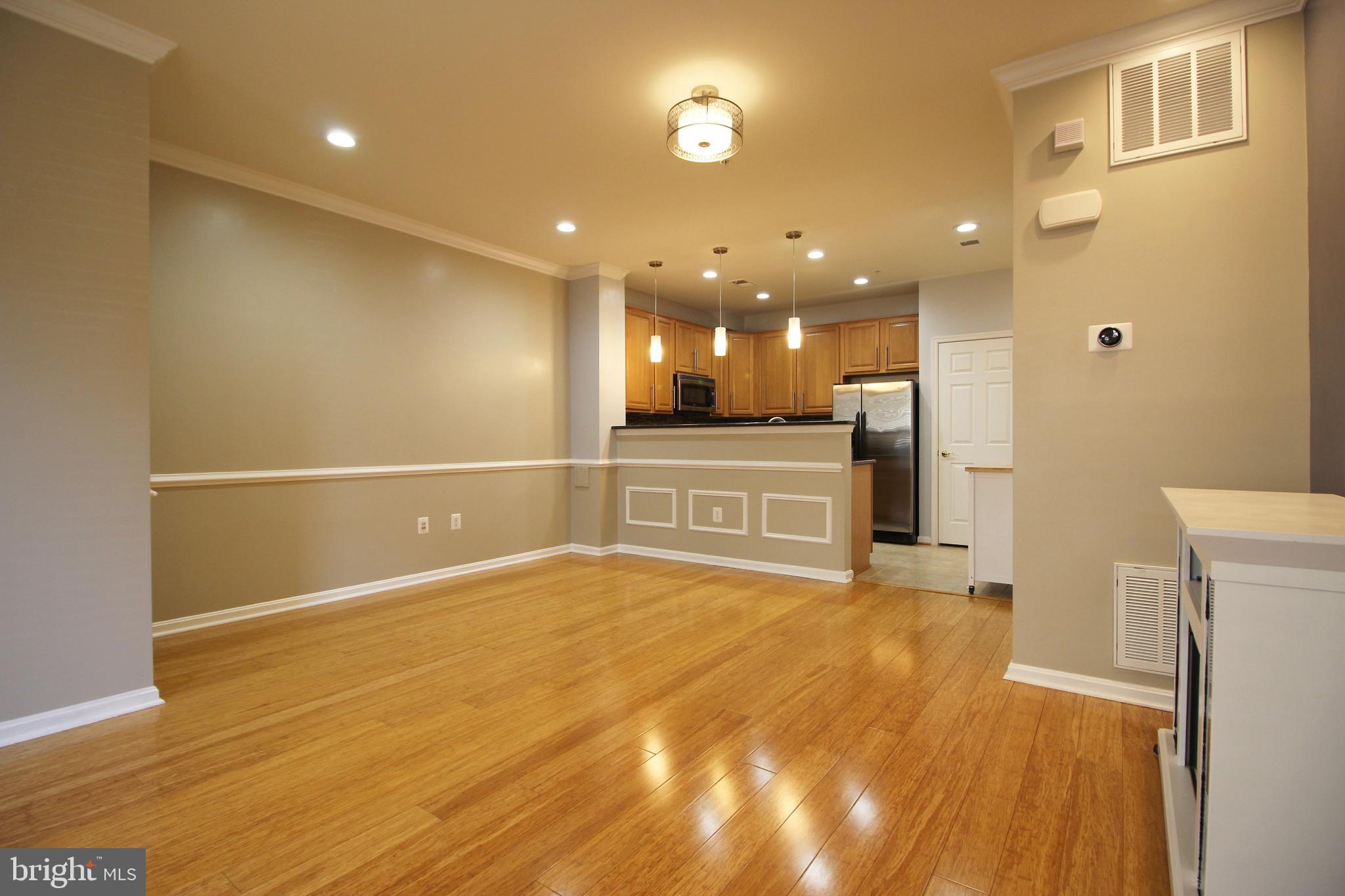 2415 RAINSWOOD LANE