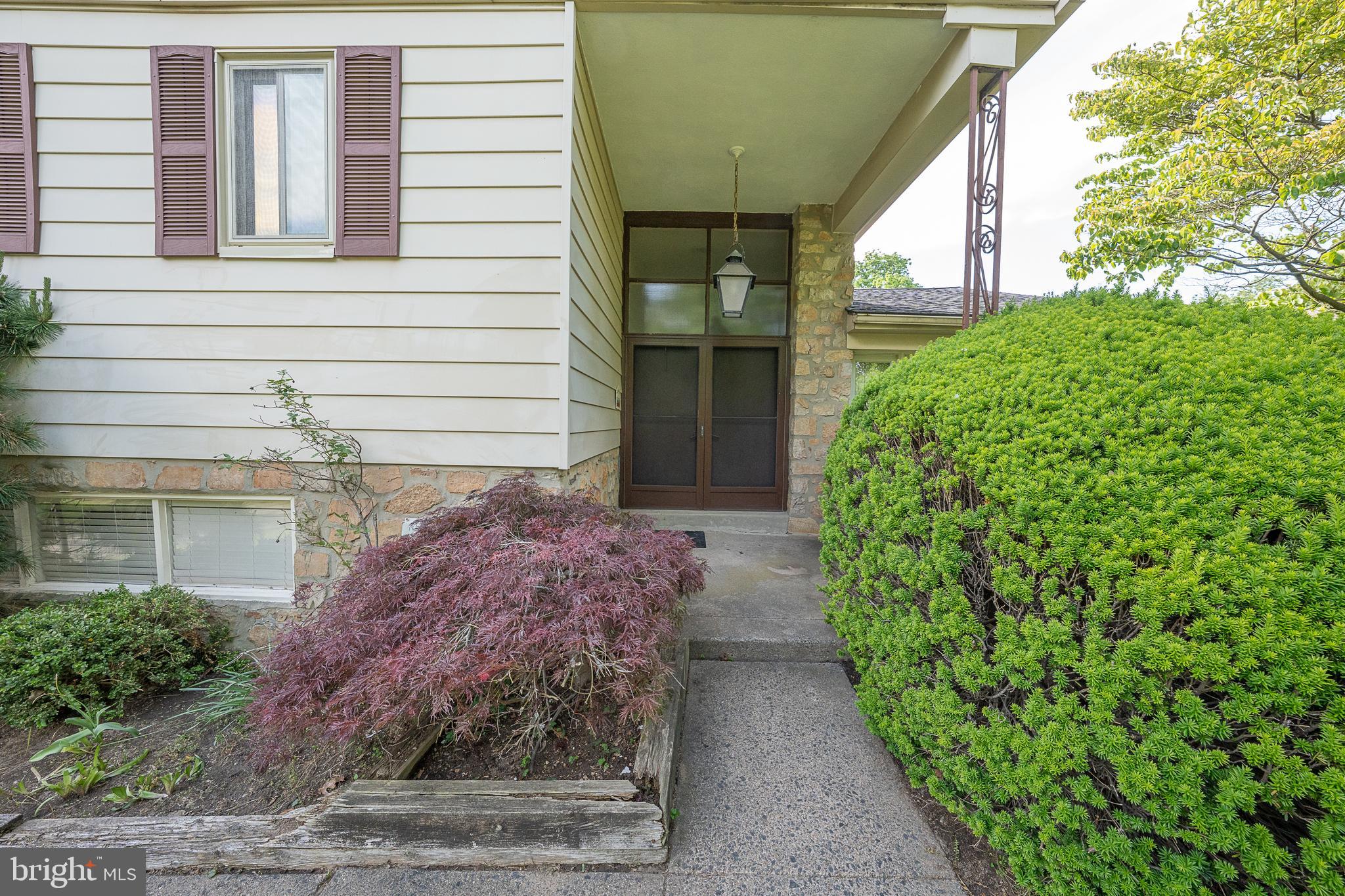 1200 GAINSBORO ROAD