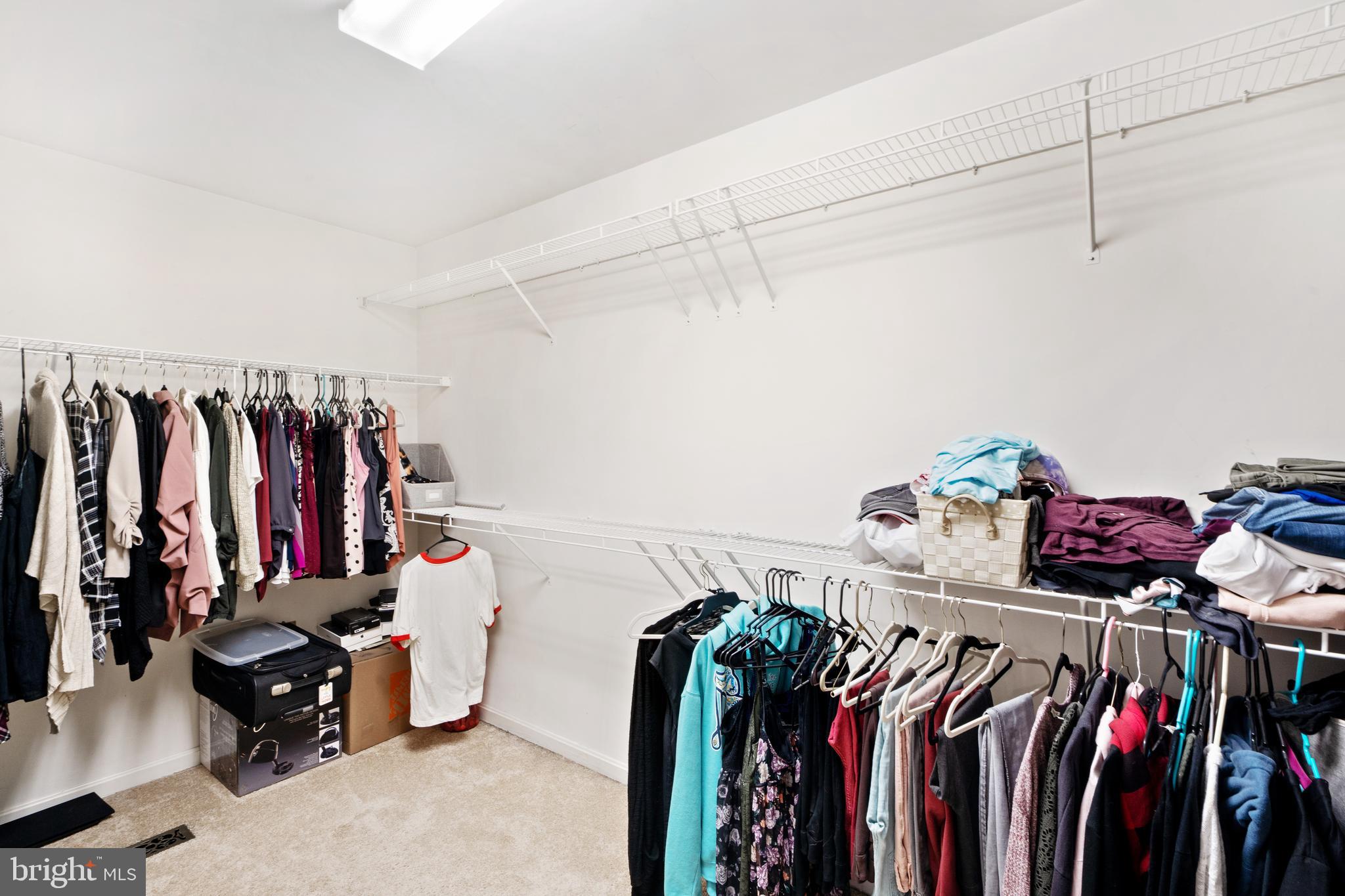 WELLINGTON TRACE - Residential