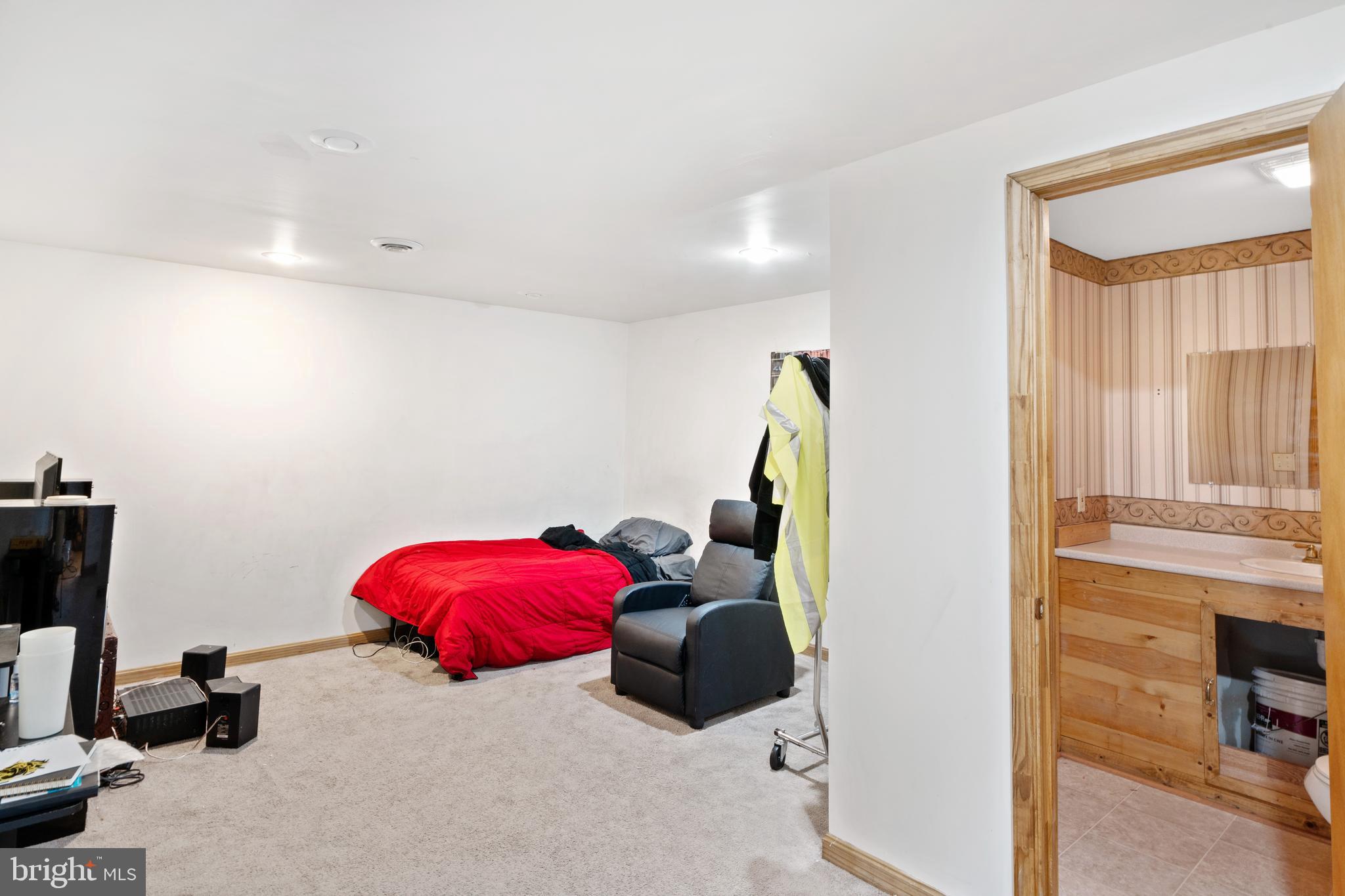 WELLINGTON TRACE - Residential