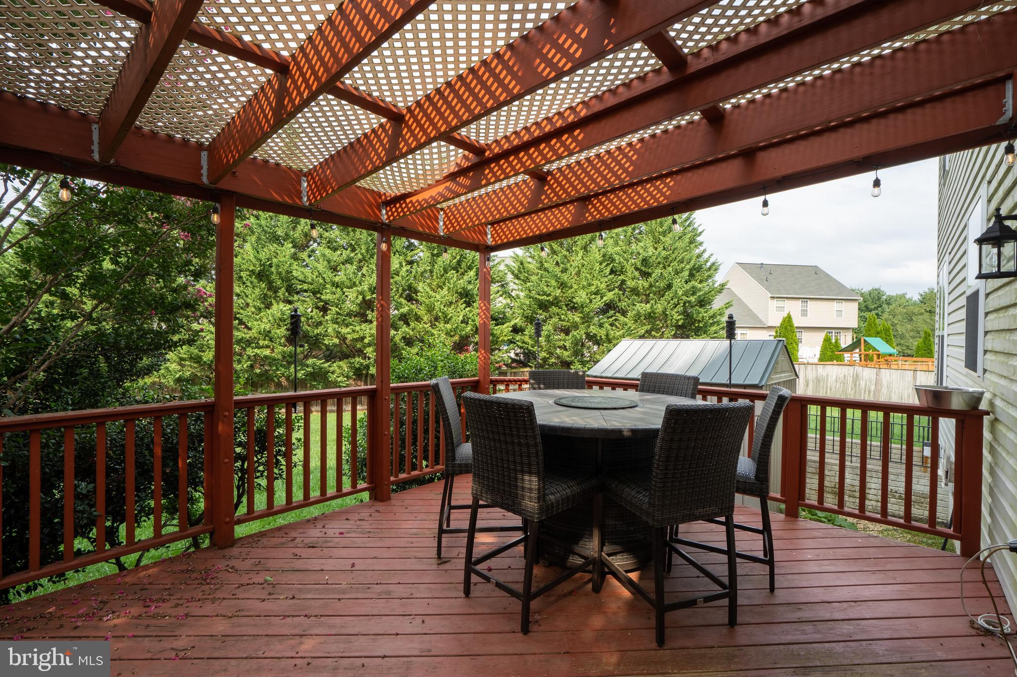 WELLINGTON TRACE - Residential