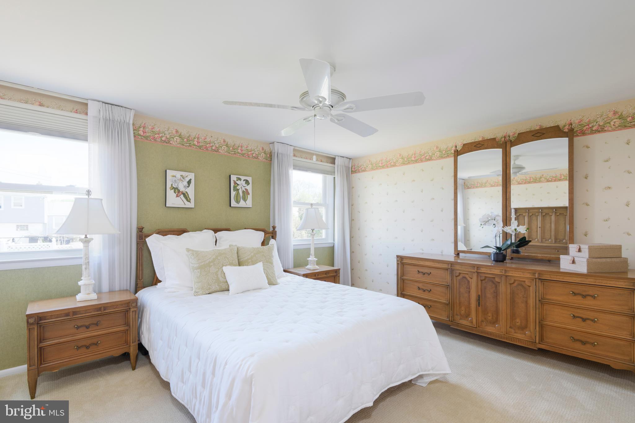 SOMERTON - Residential