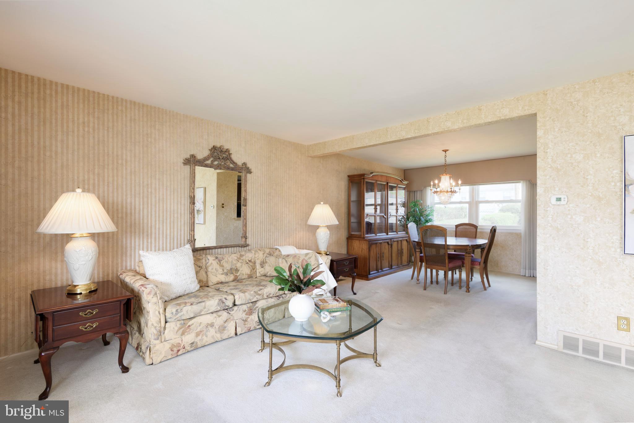 SOMERTON - Residential