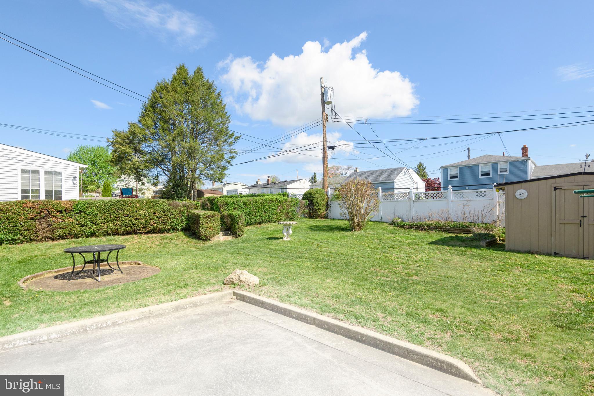 SOMERTON - Residential