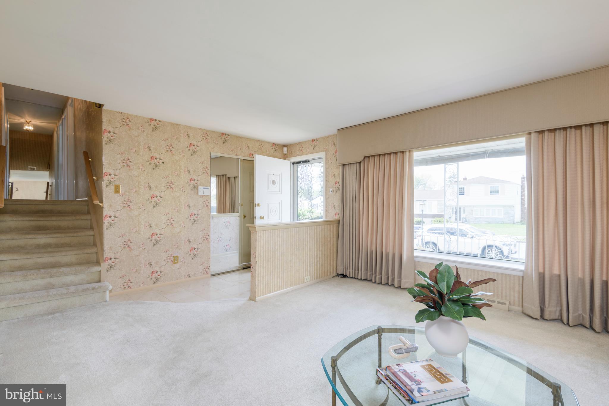 SOMERTON - Residential