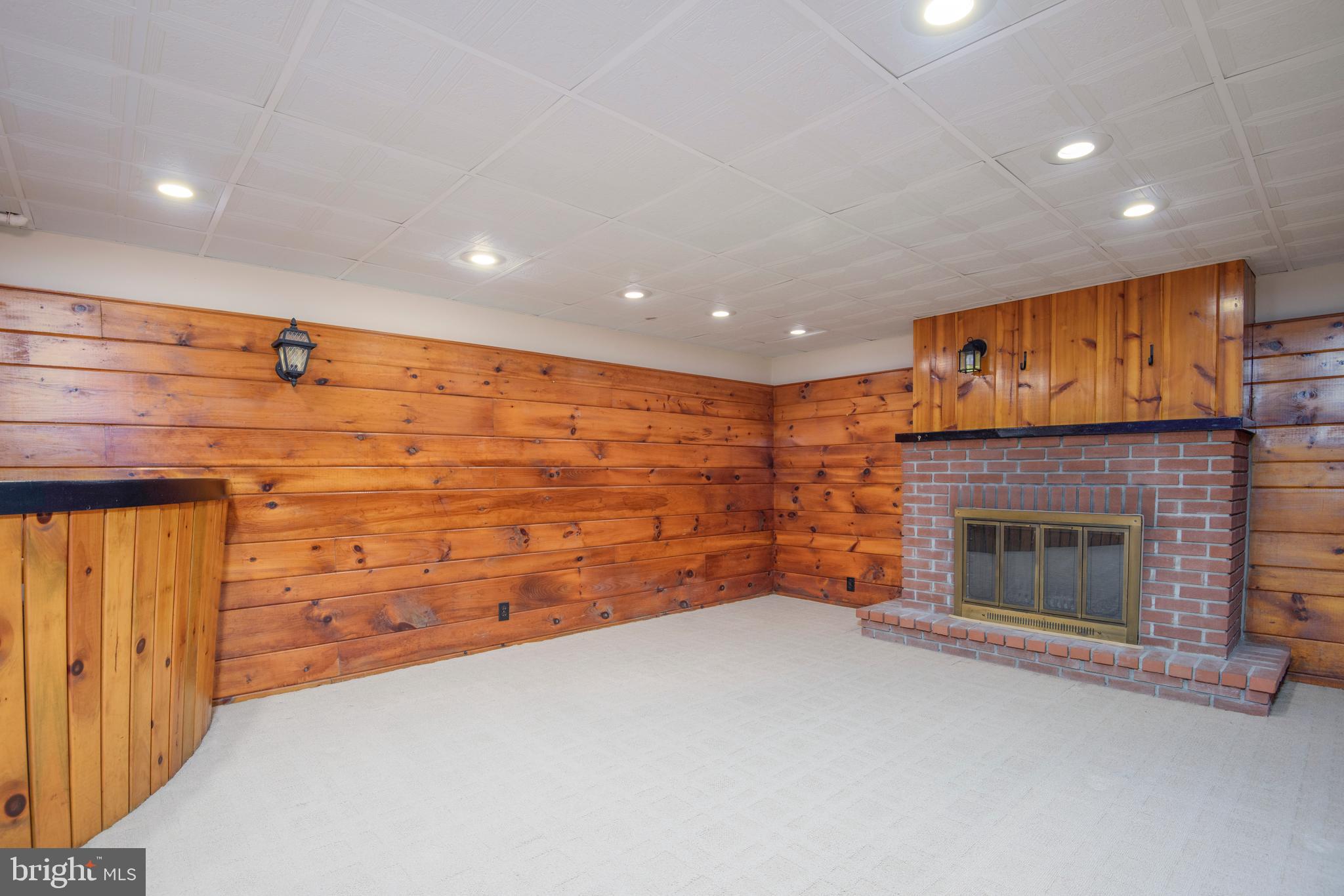 SOMERTON - Residential