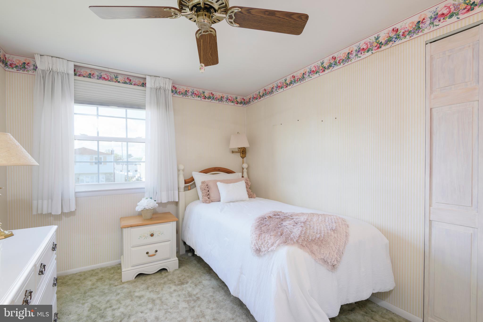 SOMERTON - Residential