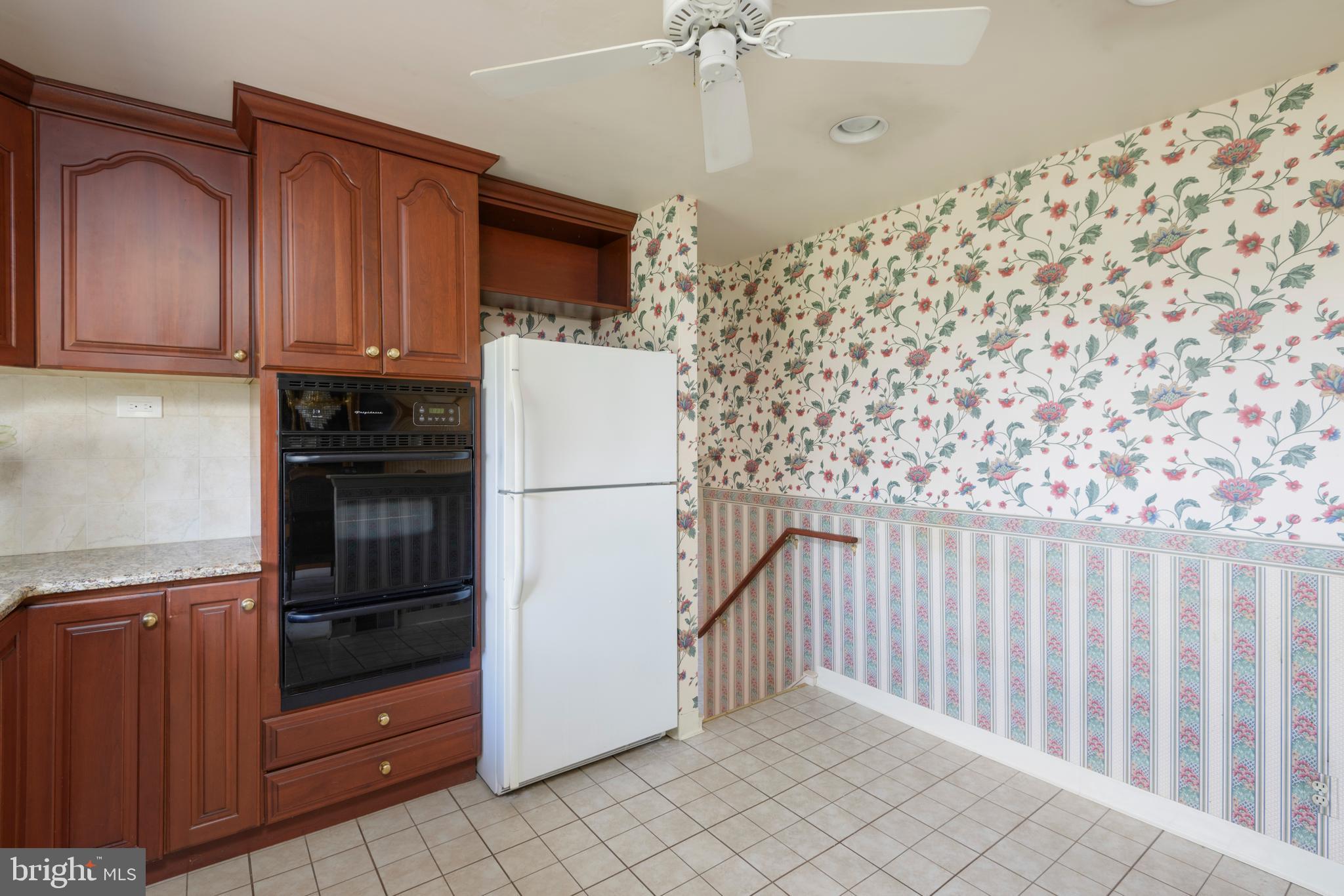 SOMERTON - Residential