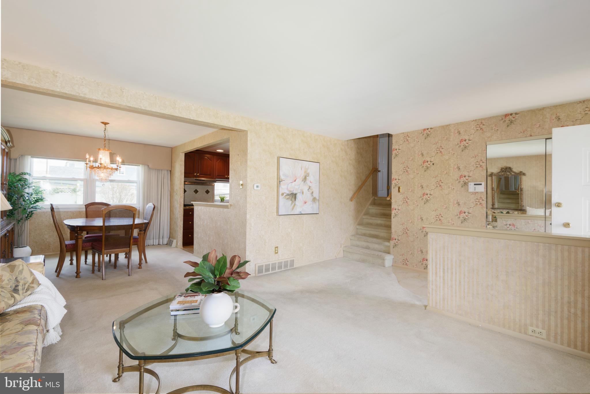 SOMERTON - Residential