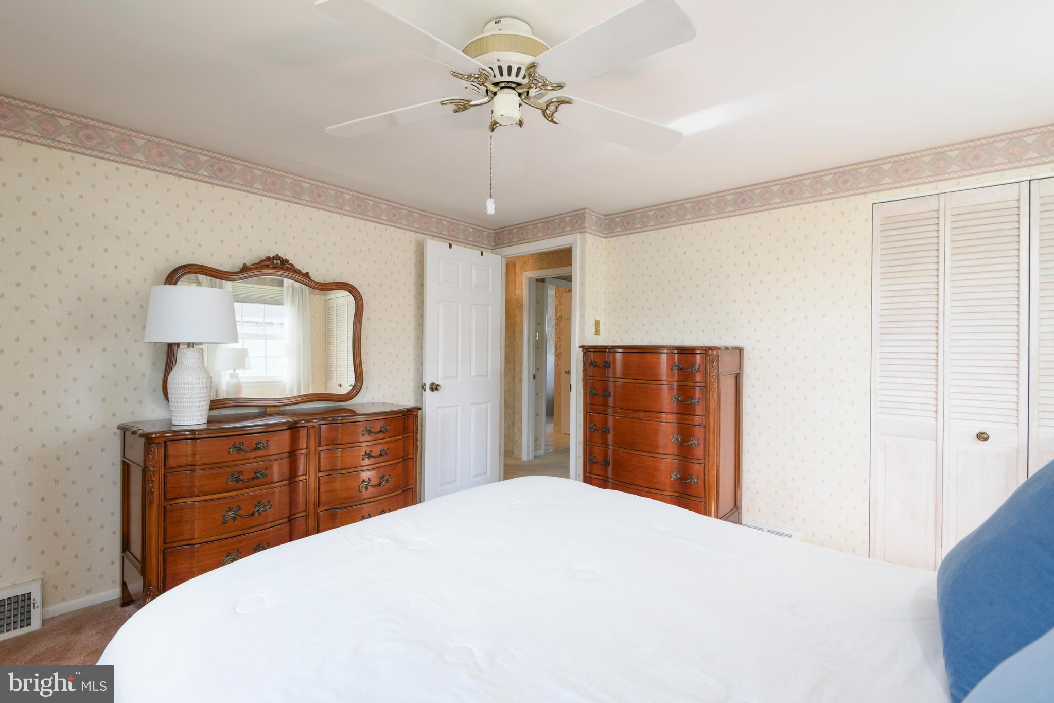 SOMERTON - Residential