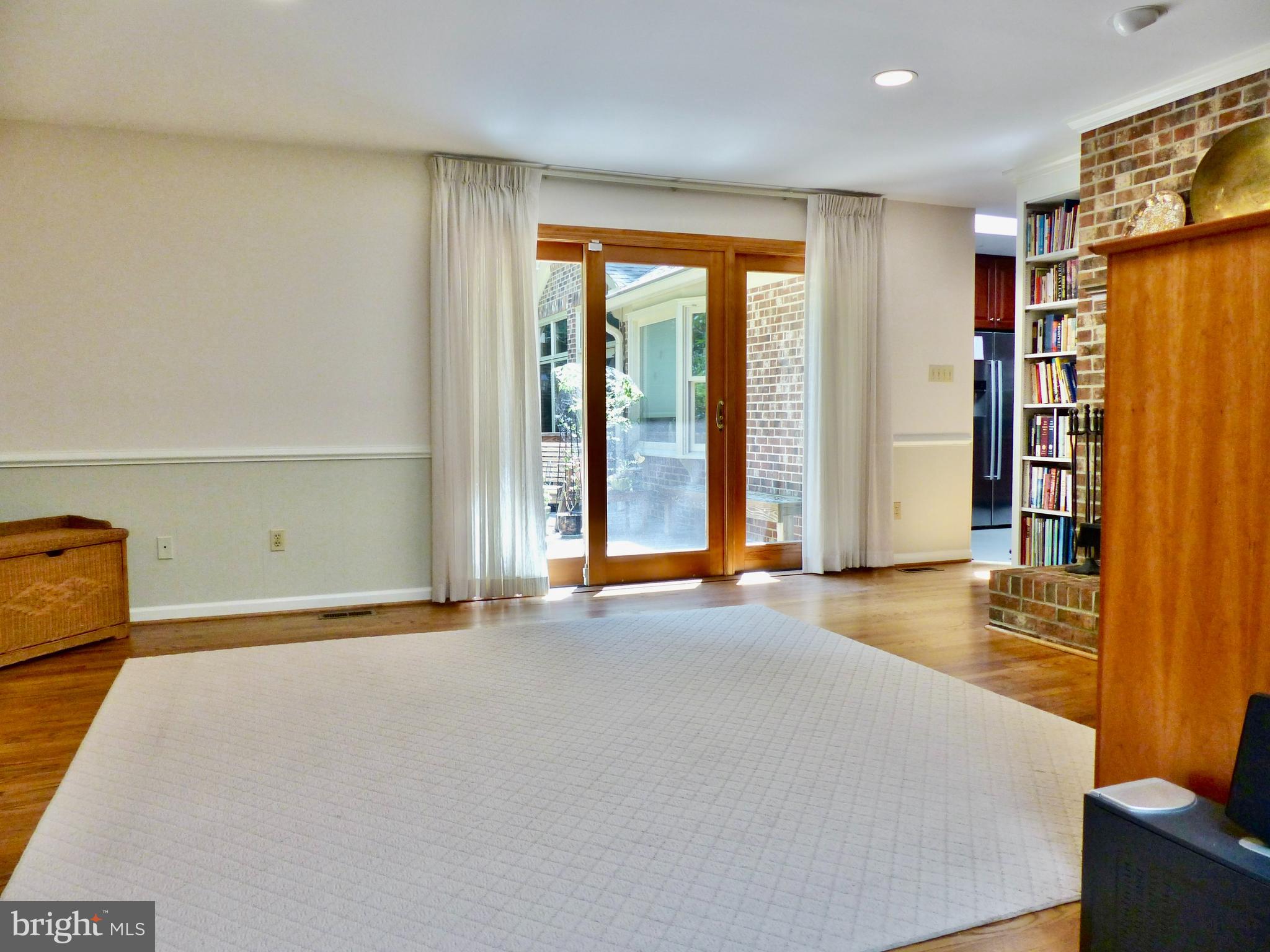 LEE FOREST - Residential Lease