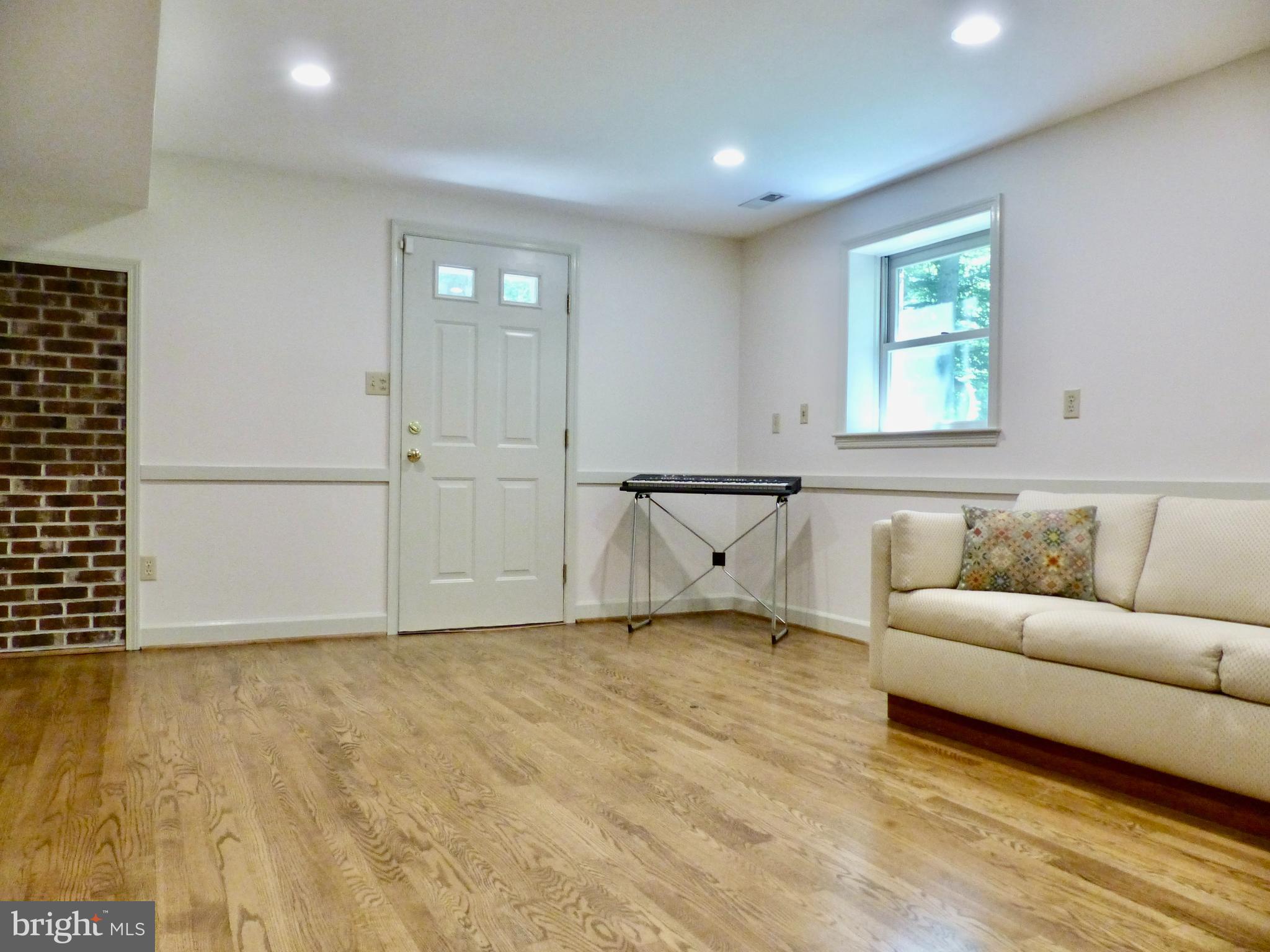 LEE FOREST - Residential Lease