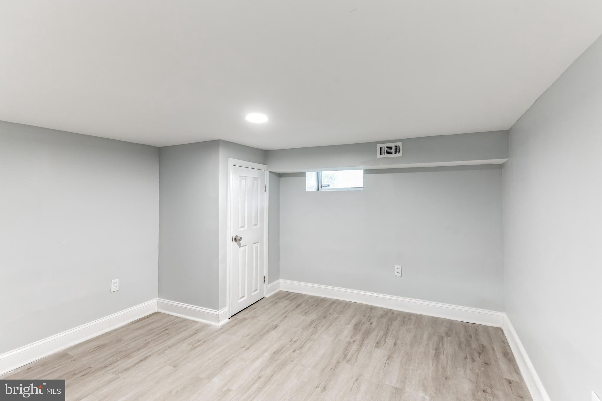 PARKVILLE - Residential