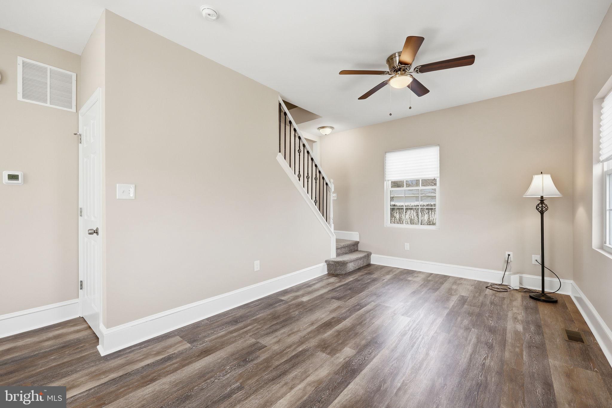 16 HEIGHTS AVENUE