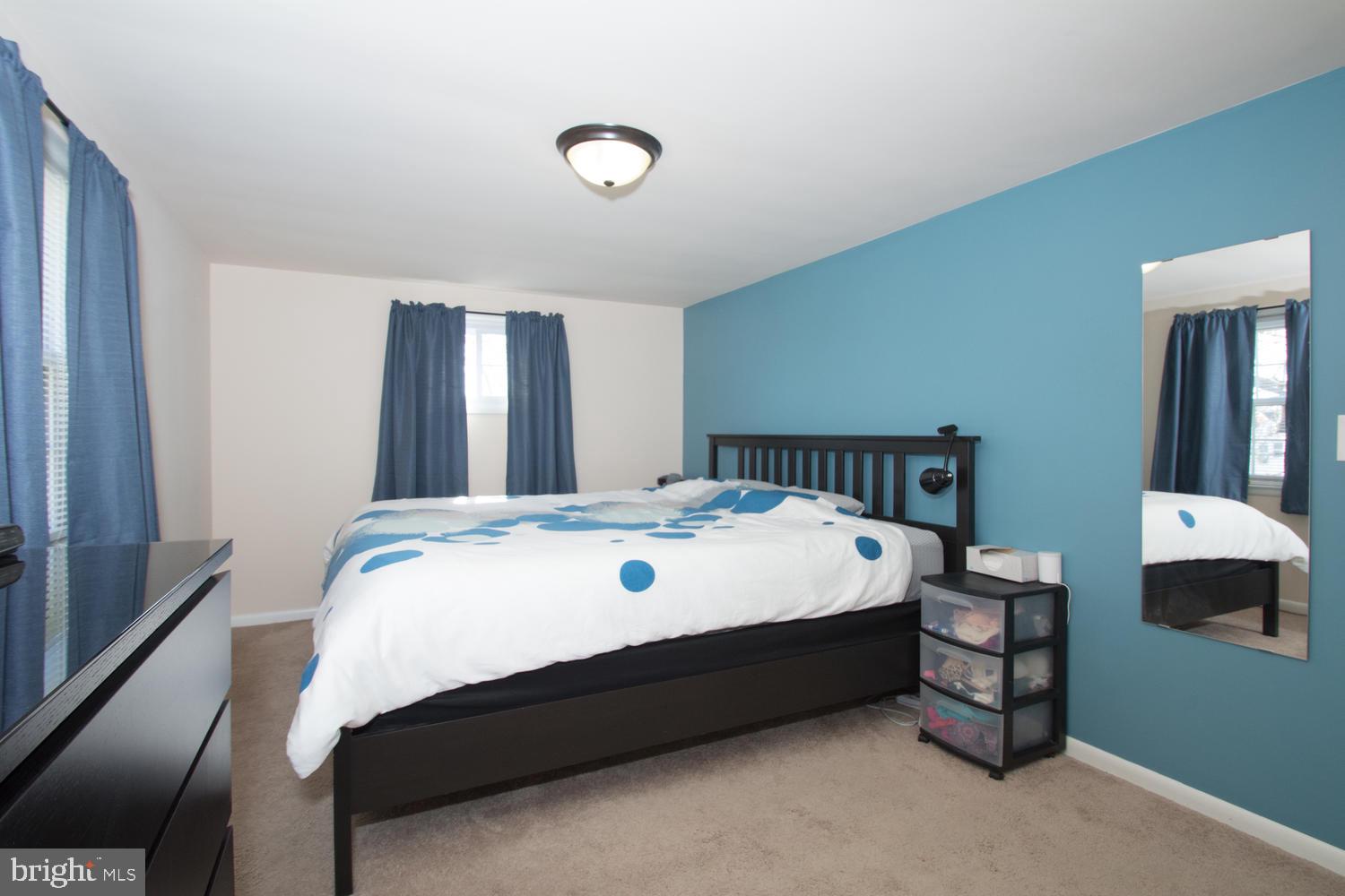 HILLBROOK - Residential