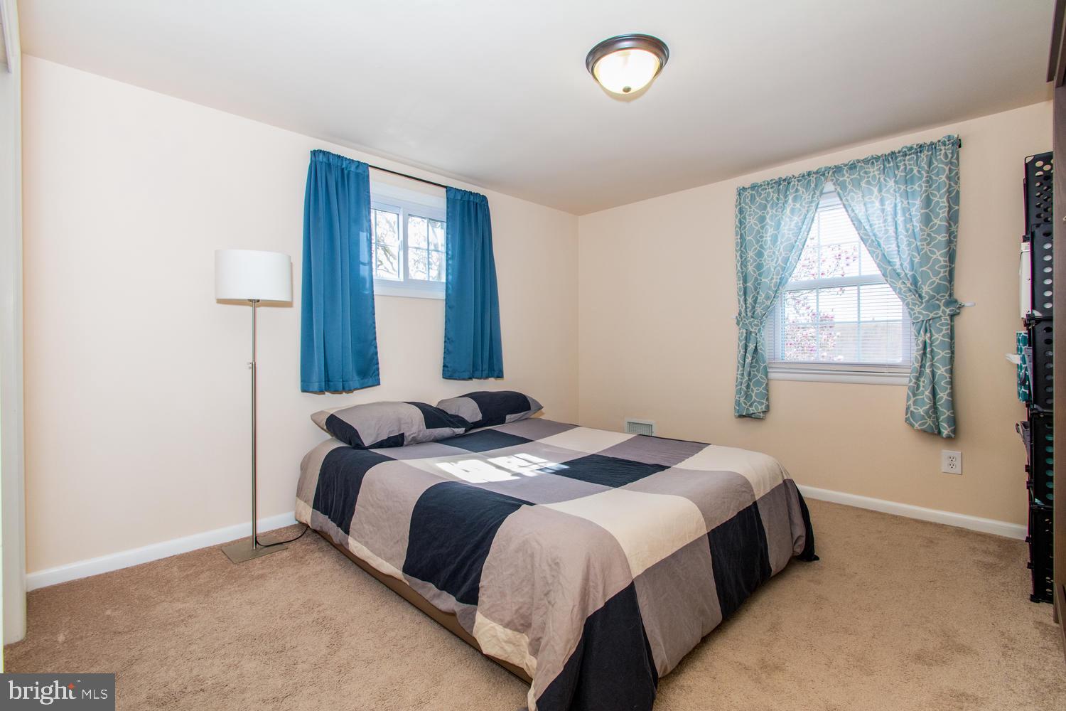 HILLBROOK - Residential