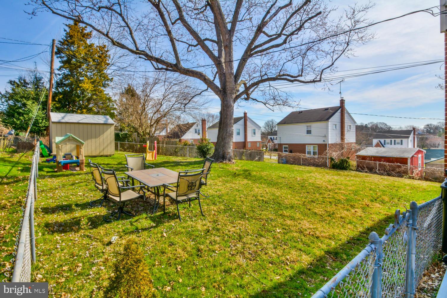 HILLBROOK - Residential