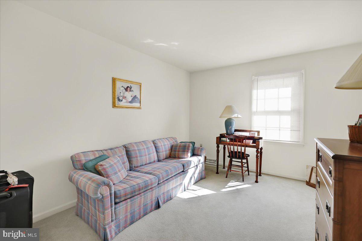 WILSHIRE - Residential