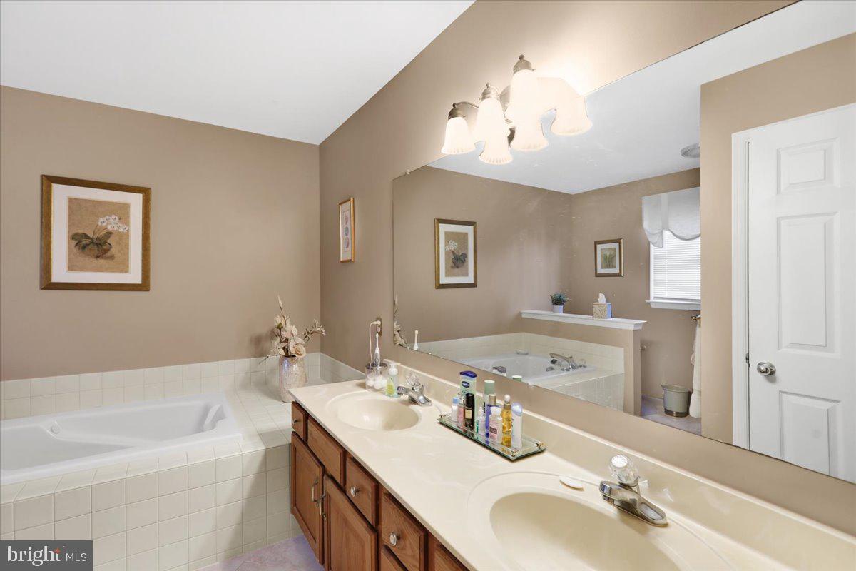 WILSHIRE - Residential