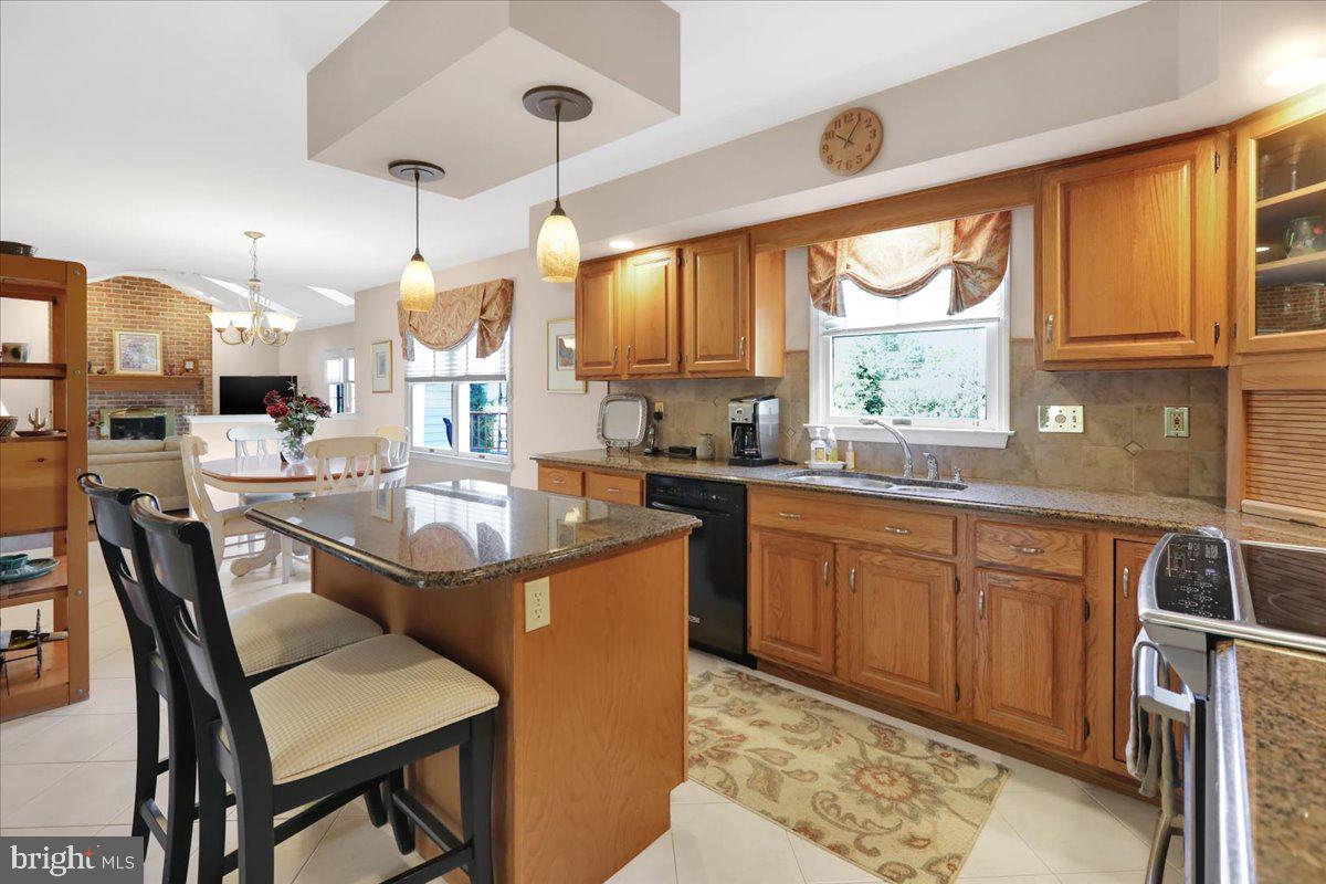 WILSHIRE - Residential