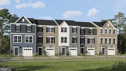 MLS: VAFV2042414