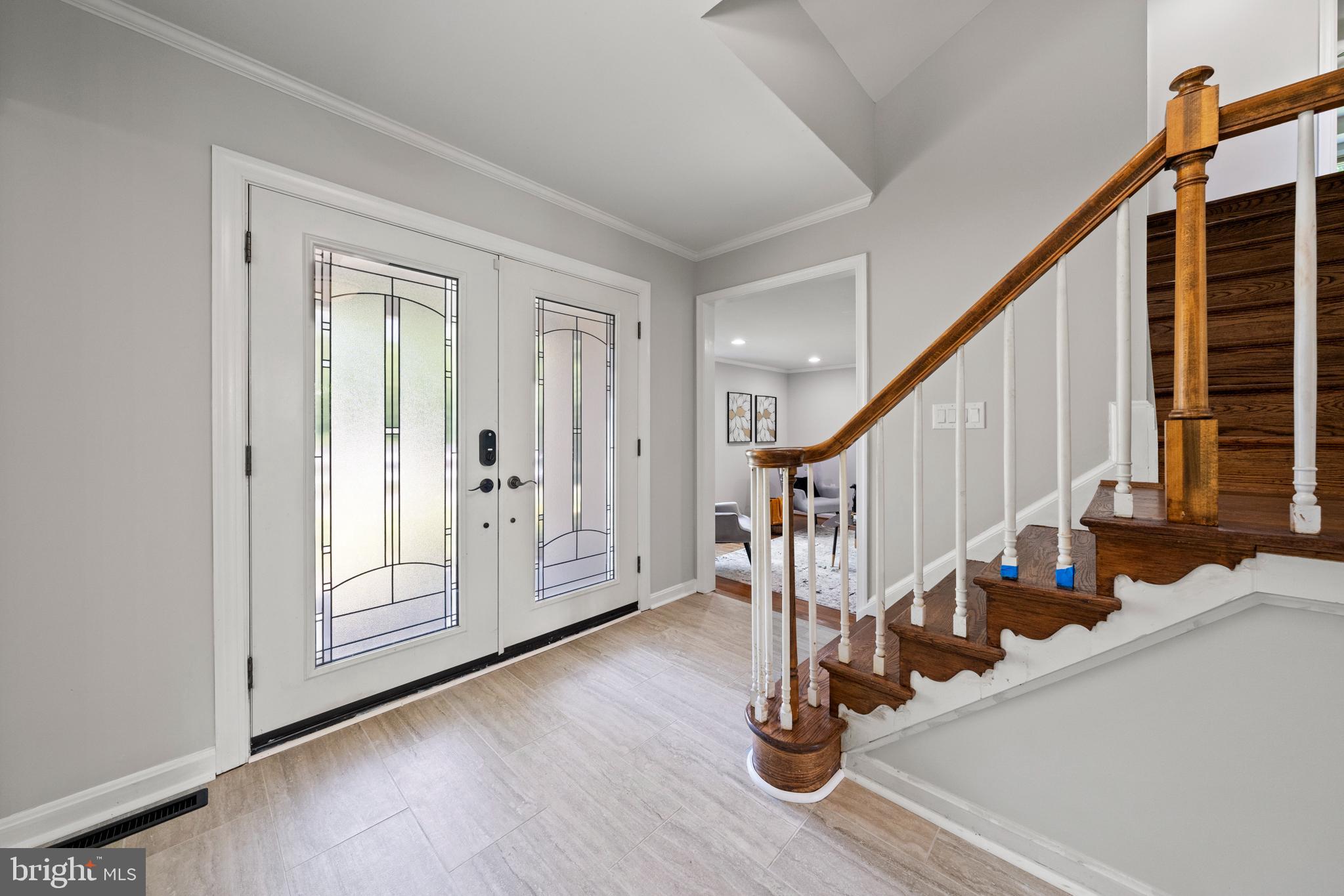 DARNESTOWN OUTSIDE - Residential