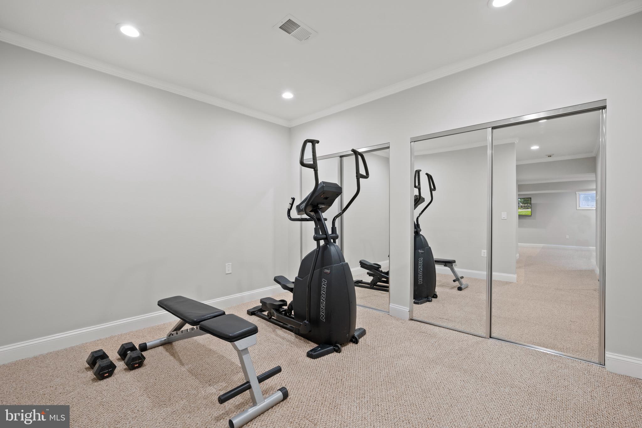 DARNESTOWN OUTSIDE - Residential