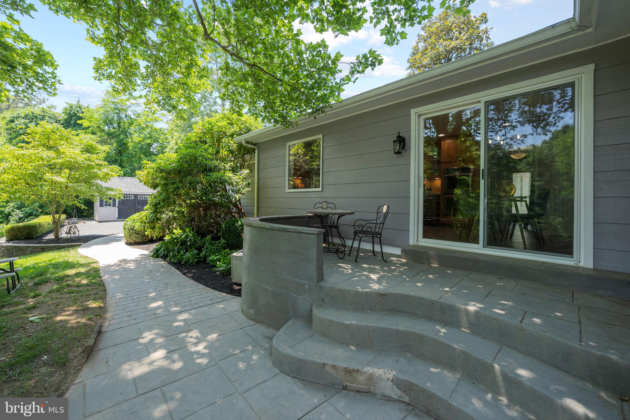 DARNESTOWN OUTSIDE - Residential