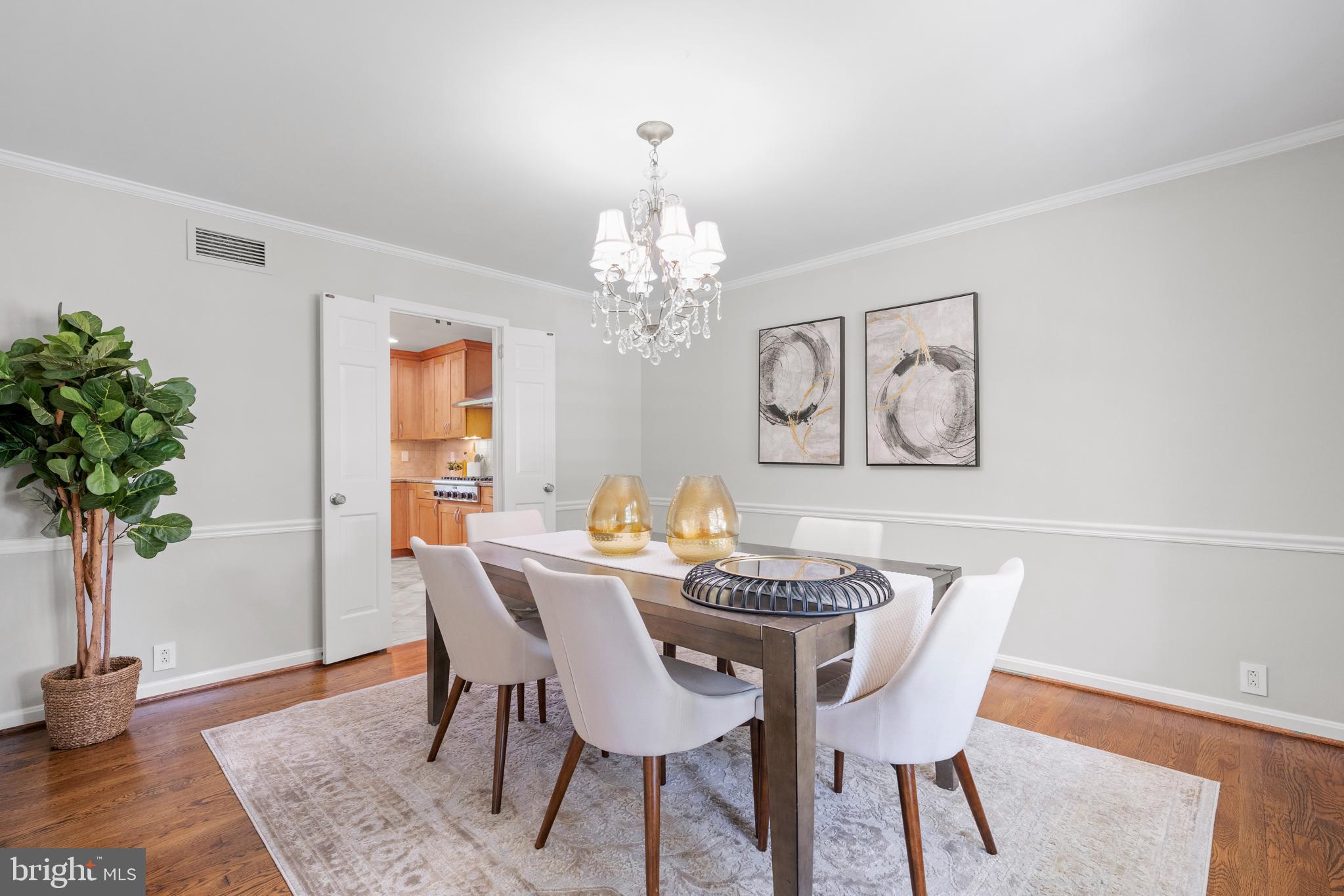 DARNESTOWN OUTSIDE - Residential