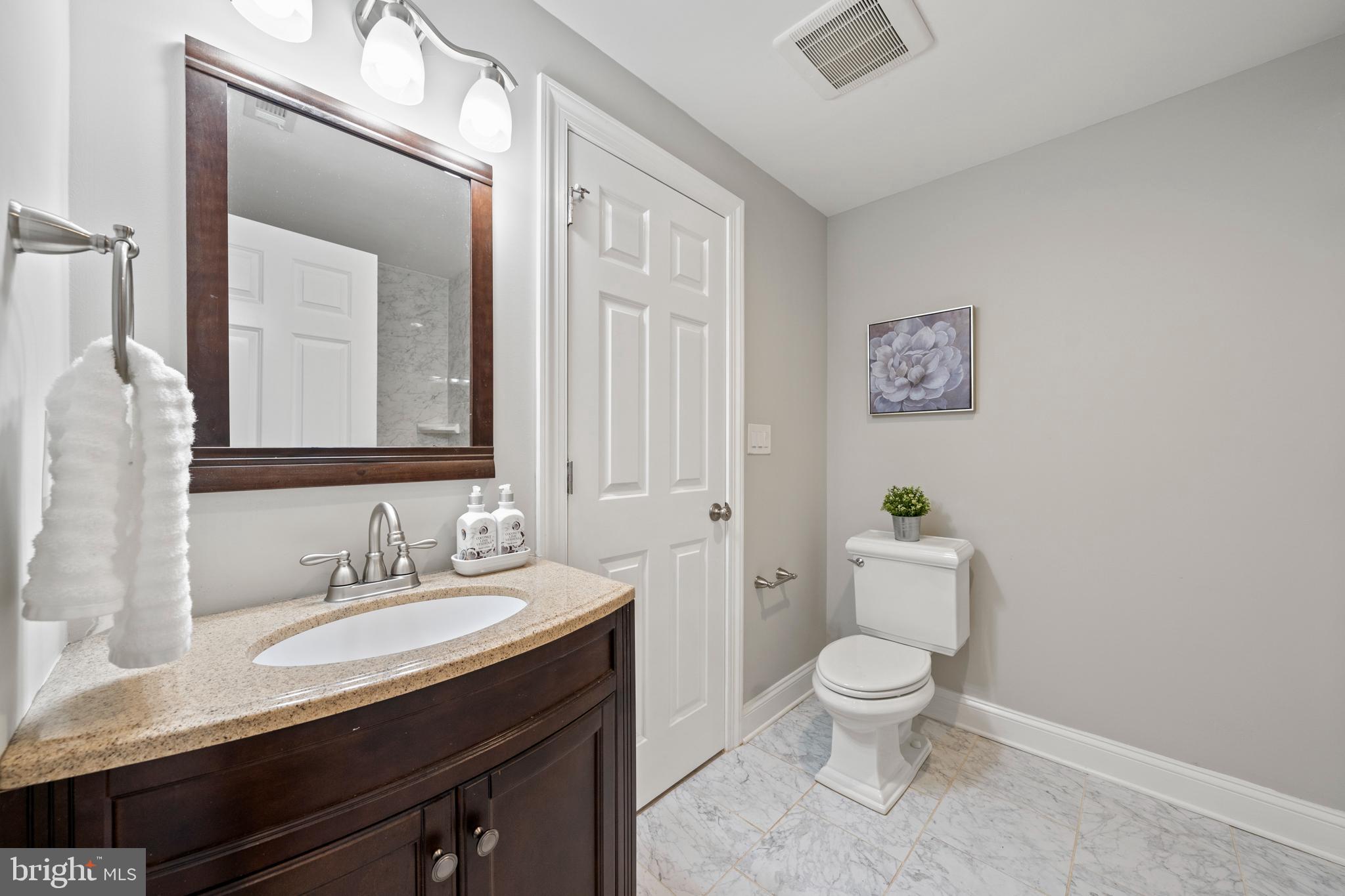 DARNESTOWN OUTSIDE - Residential