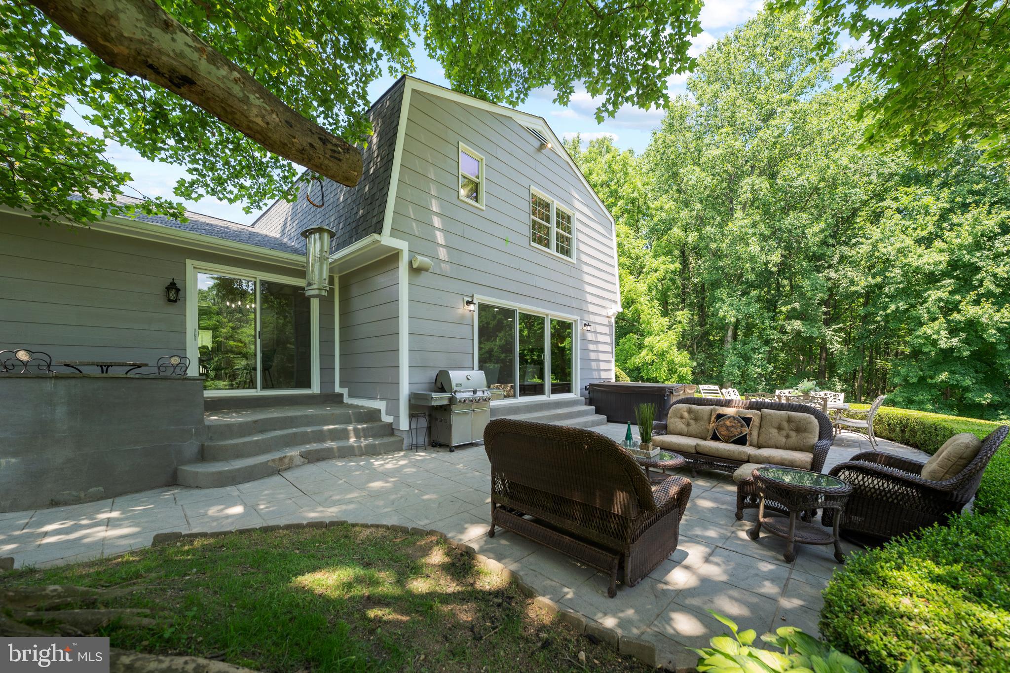 DARNESTOWN OUTSIDE - Residential