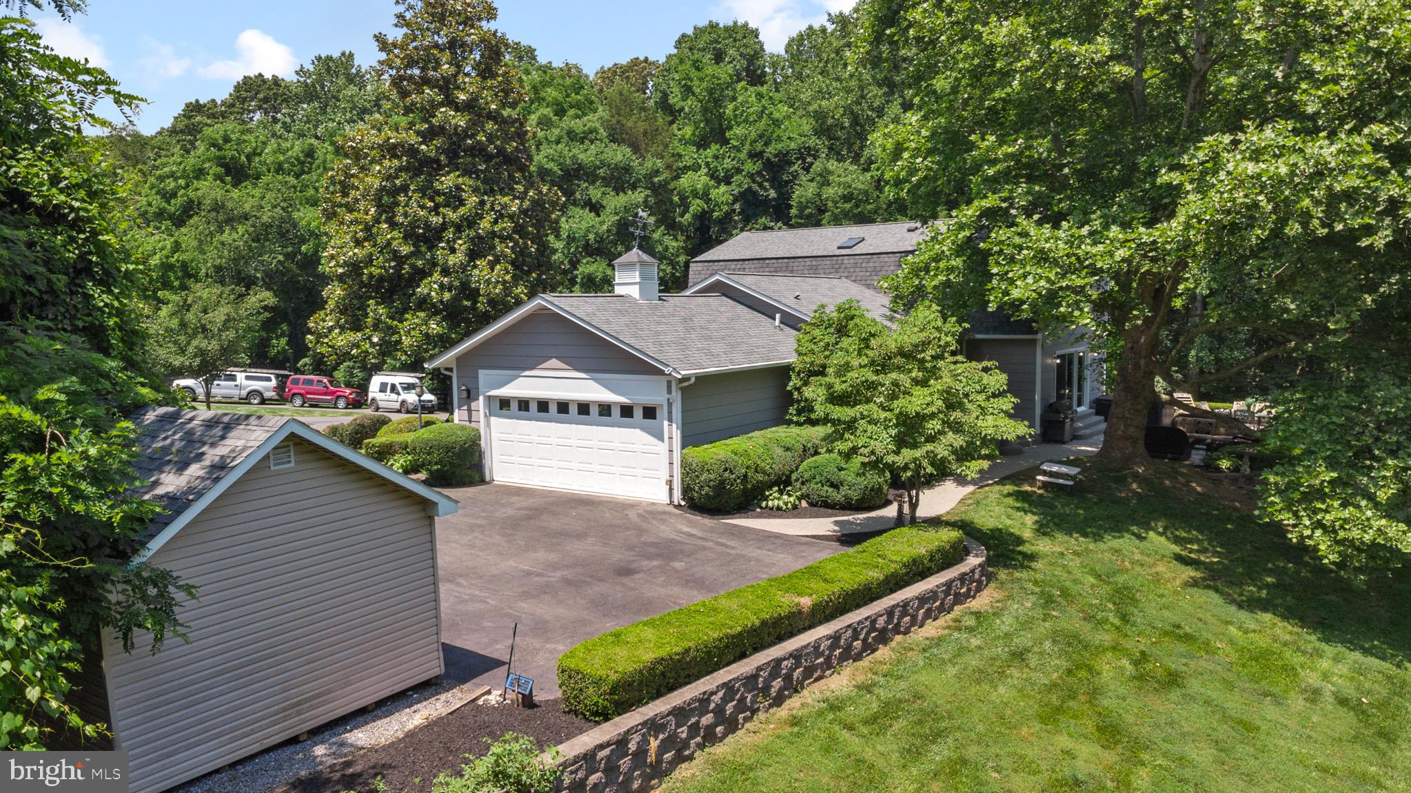 DARNESTOWN OUTSIDE - Residential