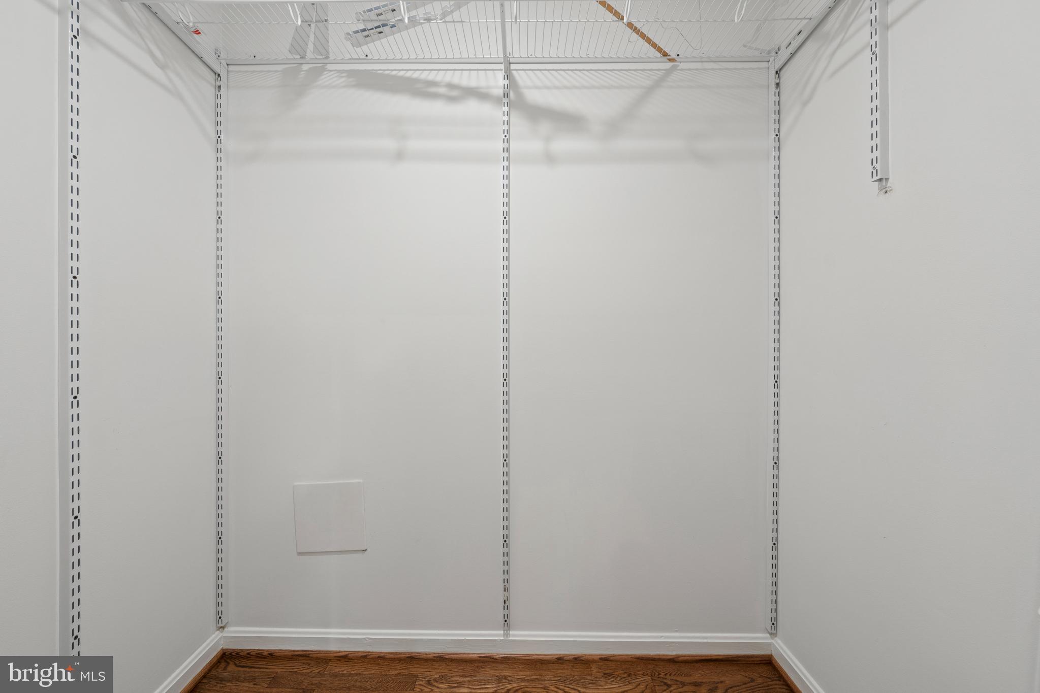 DARNESTOWN OUTSIDE - Residential