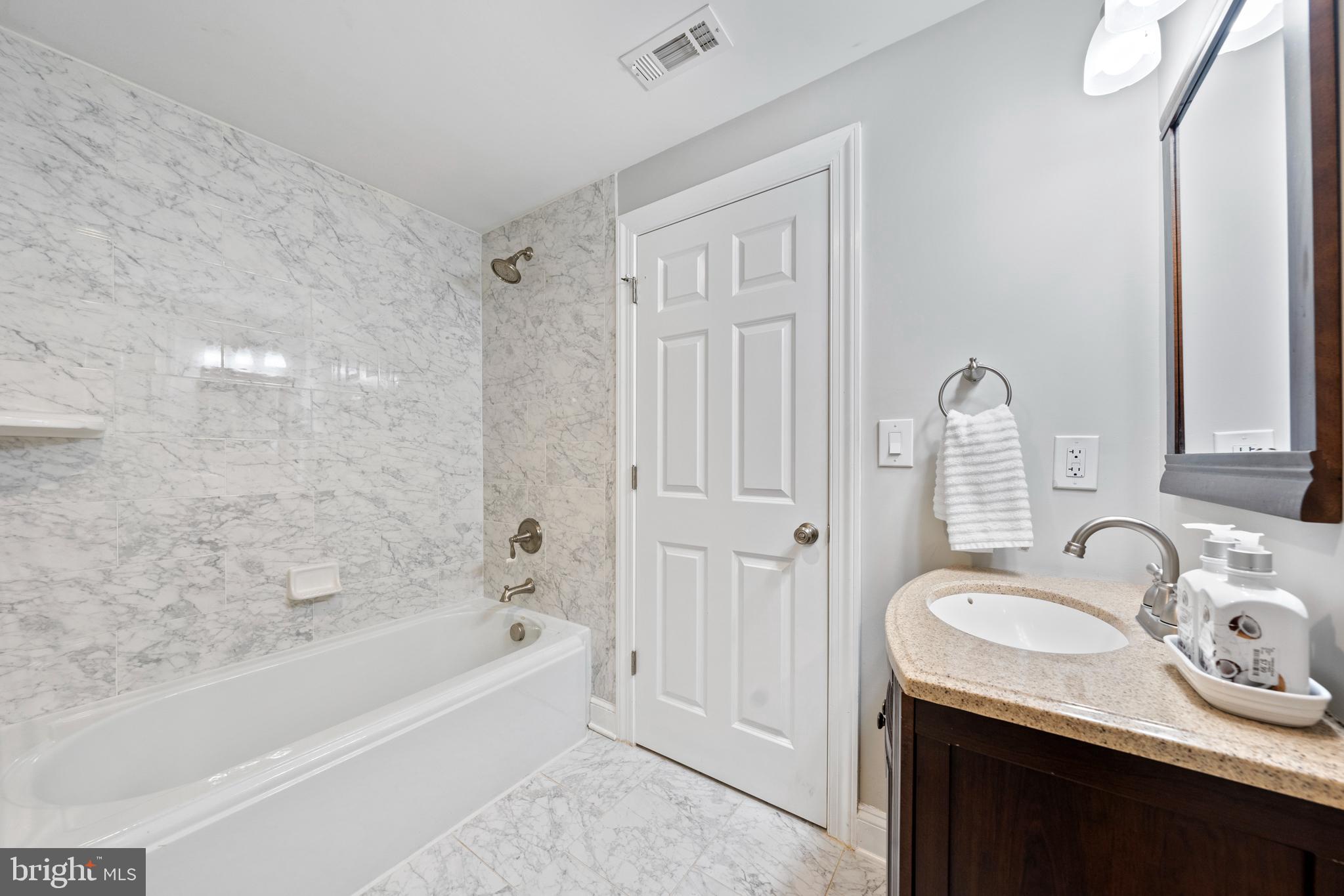 DARNESTOWN OUTSIDE - Residential