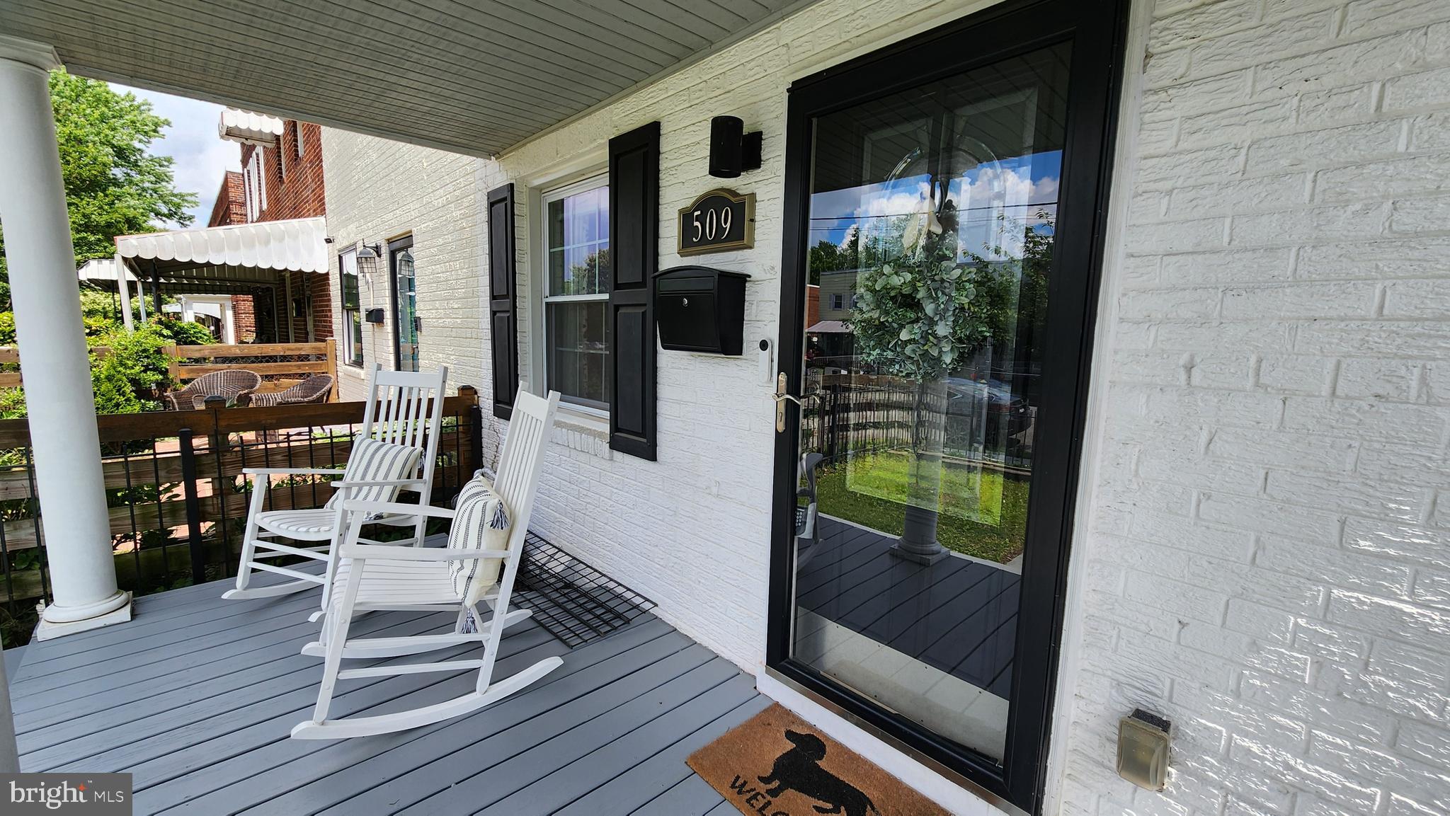 OLD TOWN - Residential Lease