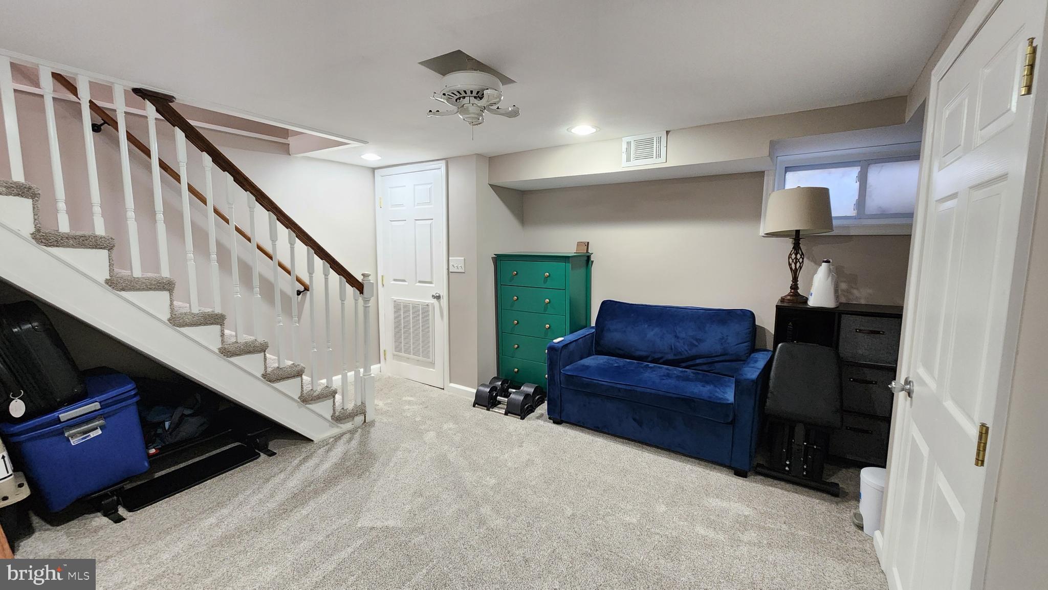 OLD TOWN - Residential Lease