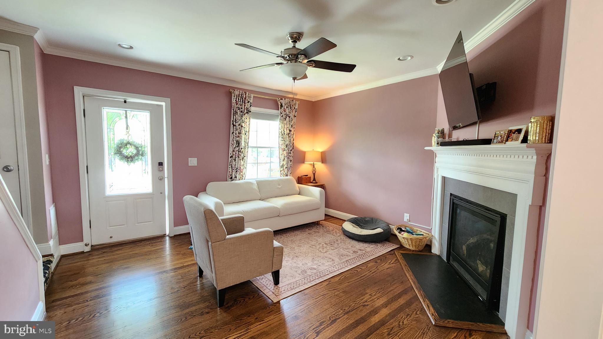 OLD TOWN - Residential Lease