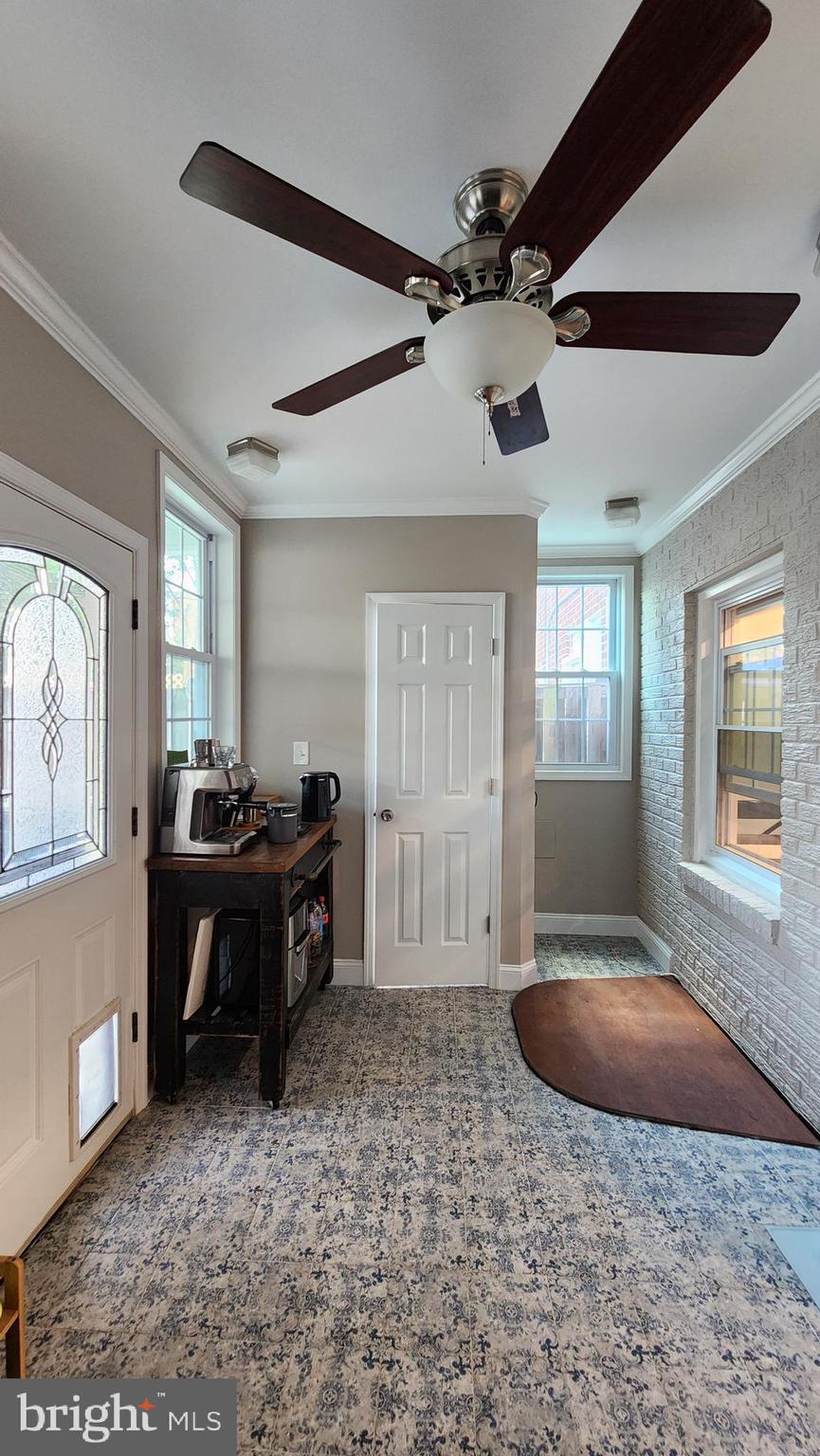 OLD TOWN - Residential Lease