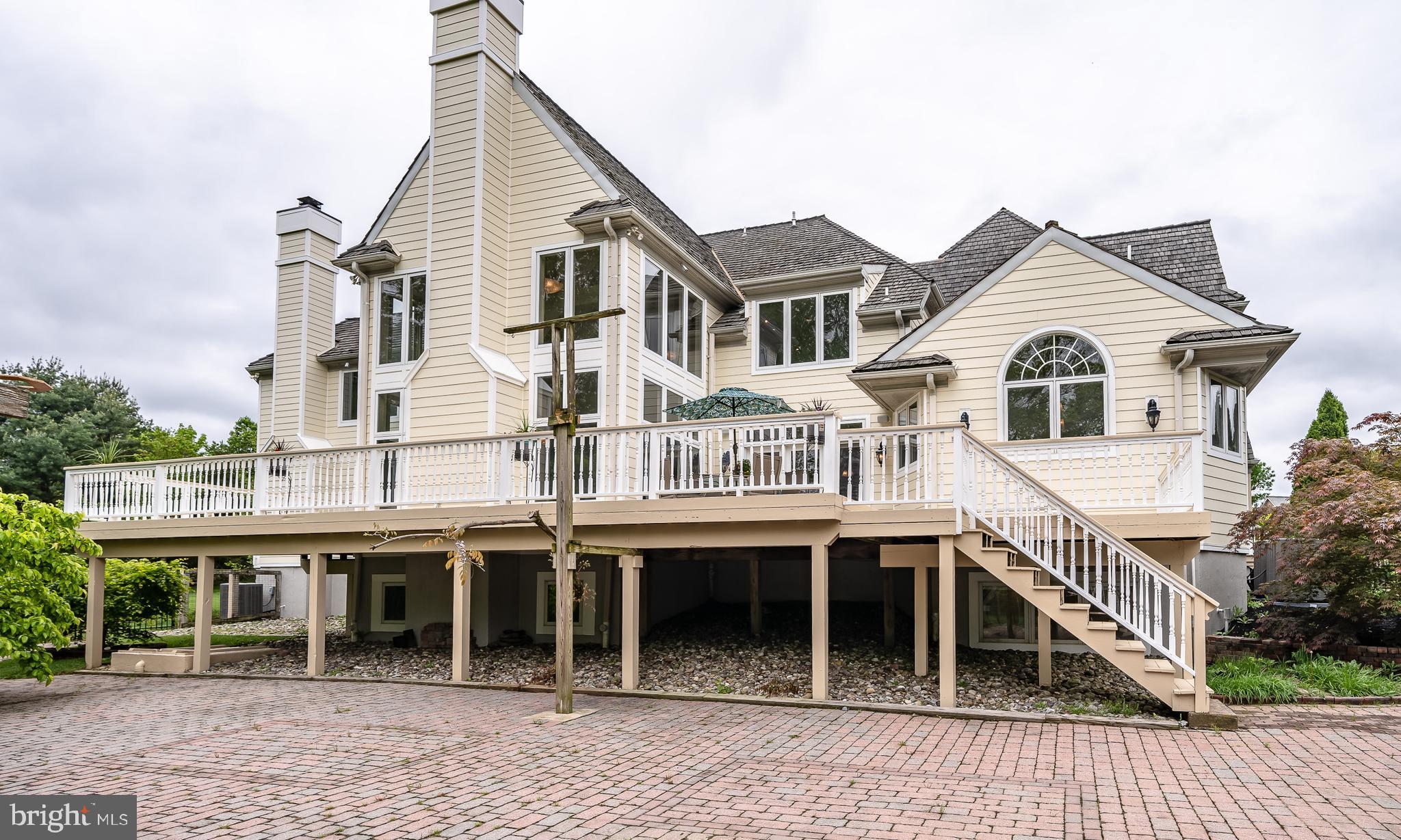 DOVECOTE - Residential