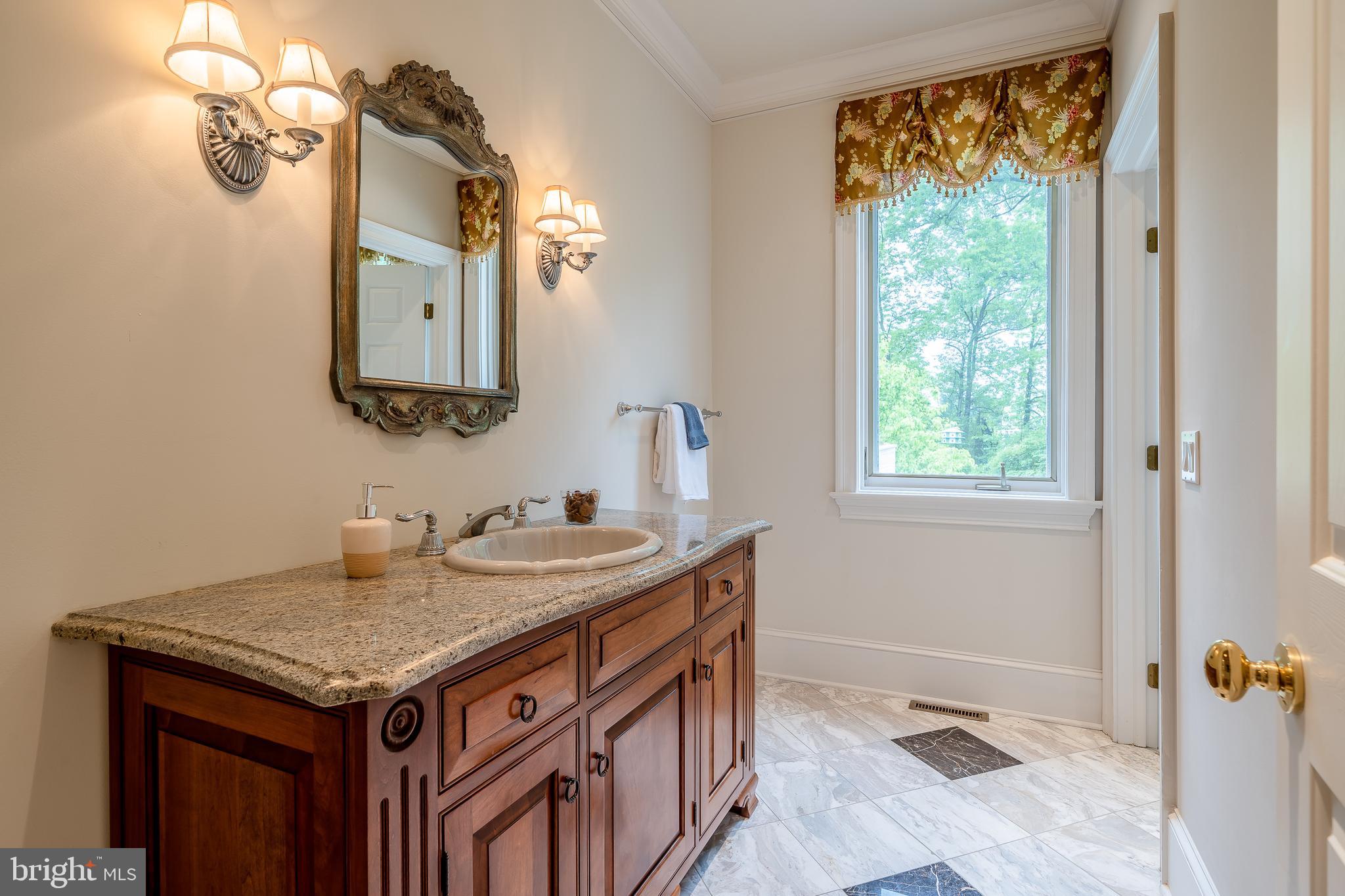 DOVECOTE - Residential